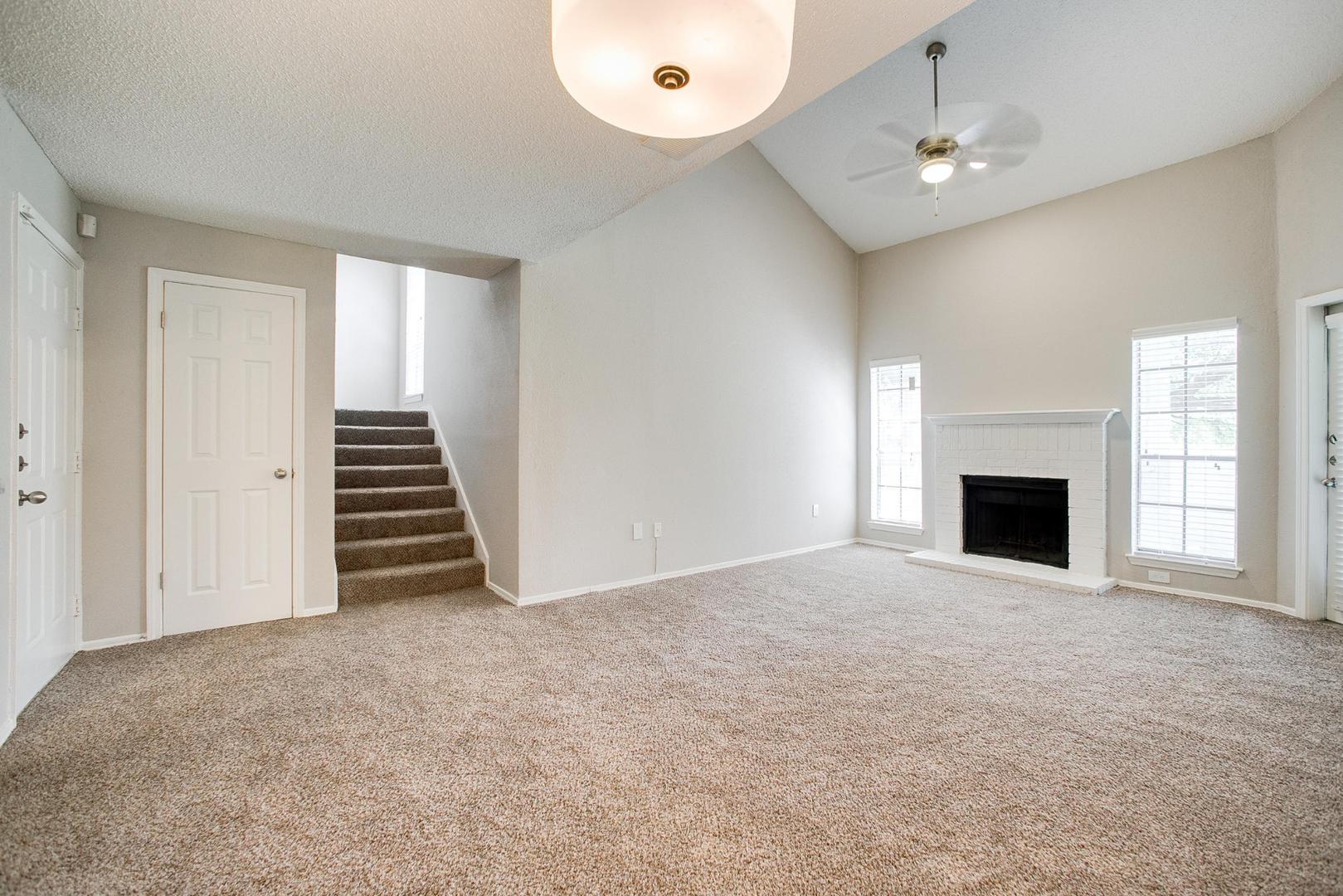 https://cdn.rentalbeast.com/listings/9461806_1716185904682.jpg.rbm