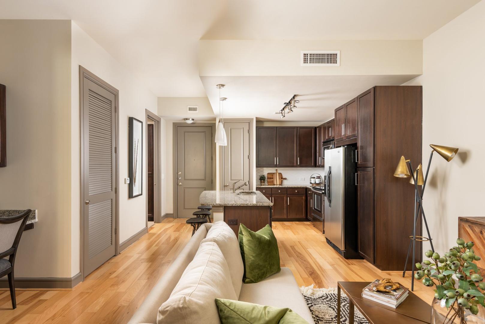 https://cdn.rentalbeast.com/listings/9503653_1716887673239.jpg.rbm