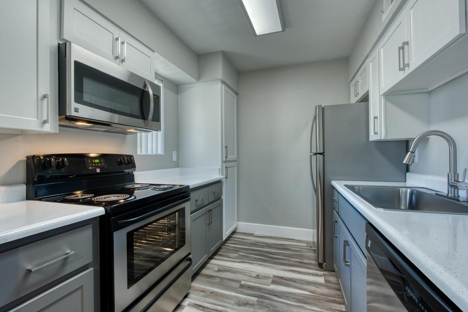 https://cdn.rentalbeast.com/listings/9518462_1716963528493.jpg.rbm