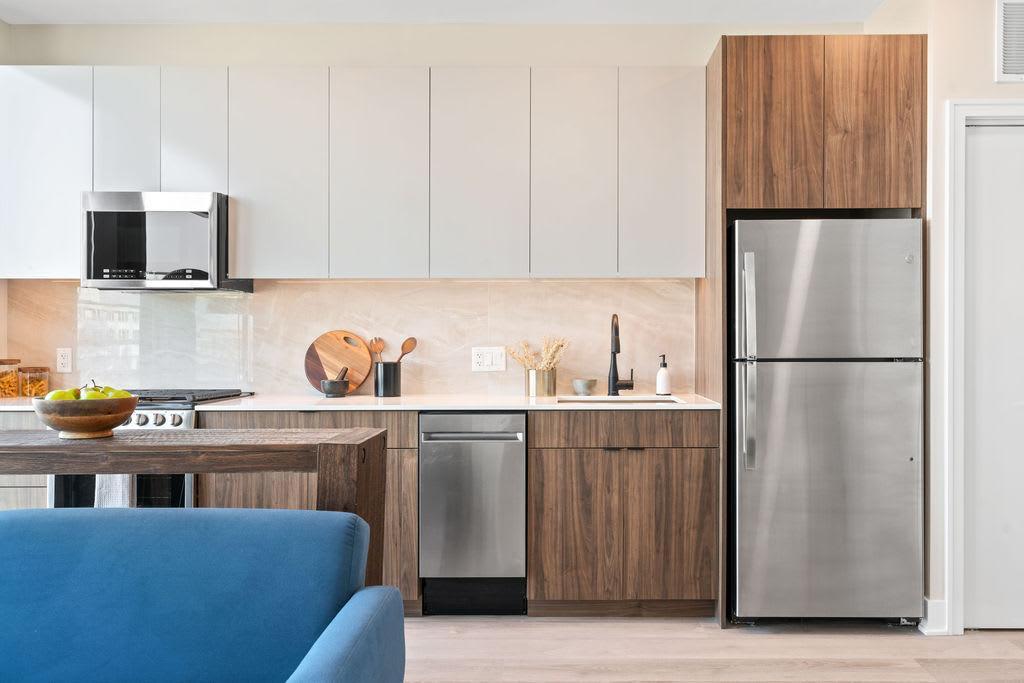 https://cdn.rentalbeast.com/listings/9577865_1717734800434.jpg.rbm