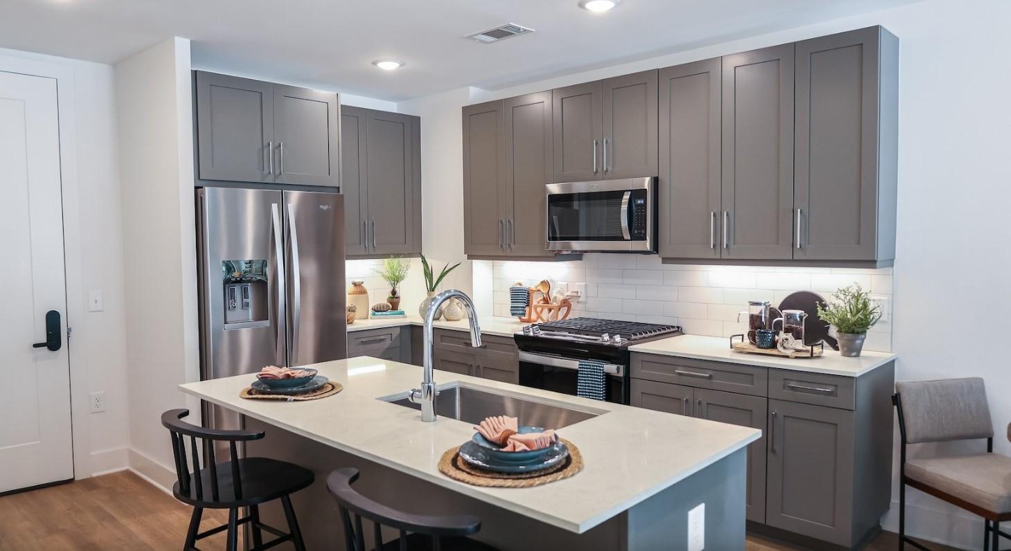 https://cdn.rentalbeast.com/listings/9627878_1719945997352.jpg.rbm