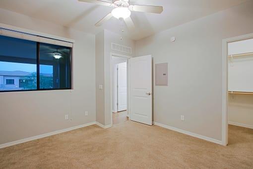 https://cdn.rentalbeast.com/listings/9661955_1719251595420.jpg.rbm