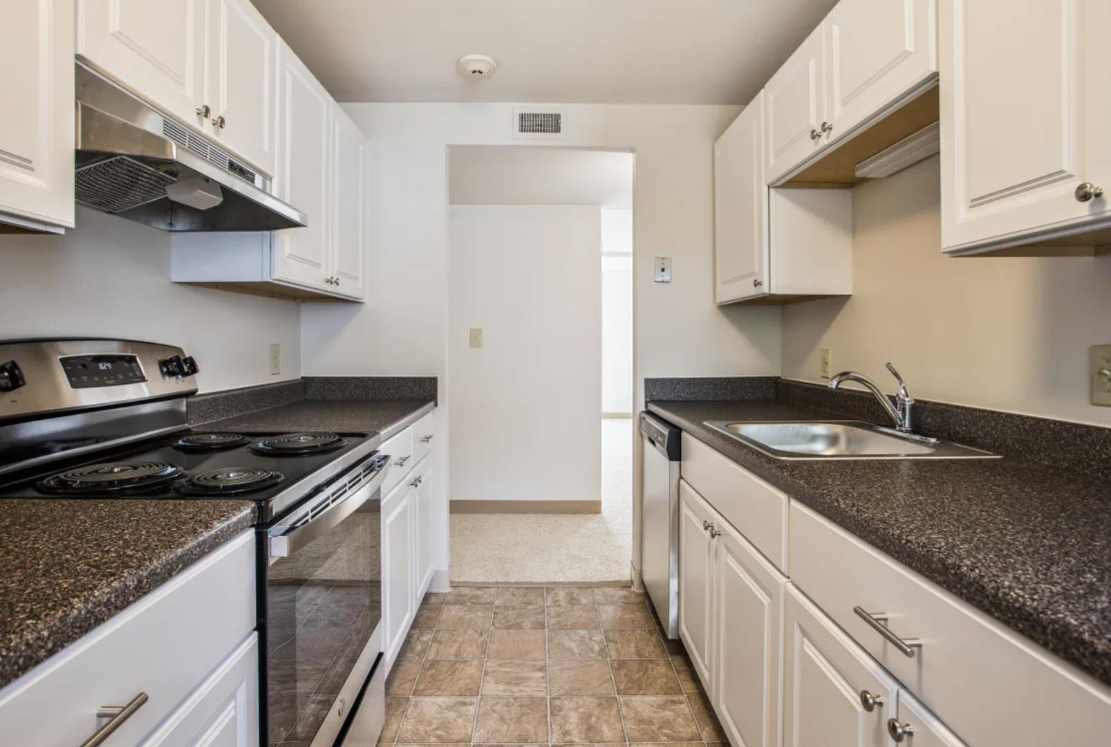 https://cdn.rentalbeast.com/listings/9725187_1720077652500.jpg.rbm