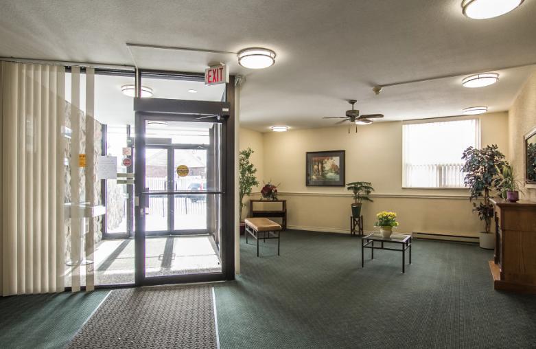 https://cdn.rentalbeast.com/listings/9885979_1720681166340.jpg.rbm