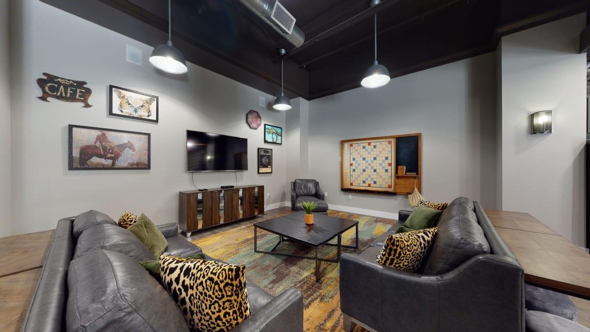 https://cdn.rentalbeast.com/listings/9890986_1722549539543.jpg.rbm