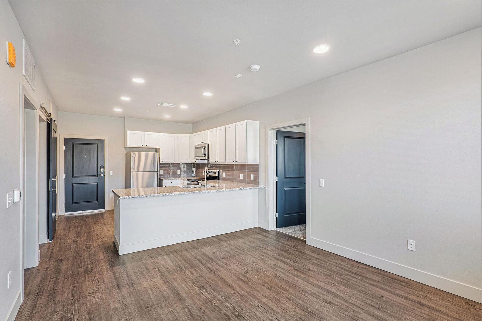 https://cdn.rentalbeast.com/listings/9970529_1721887236275.jpg.rbm