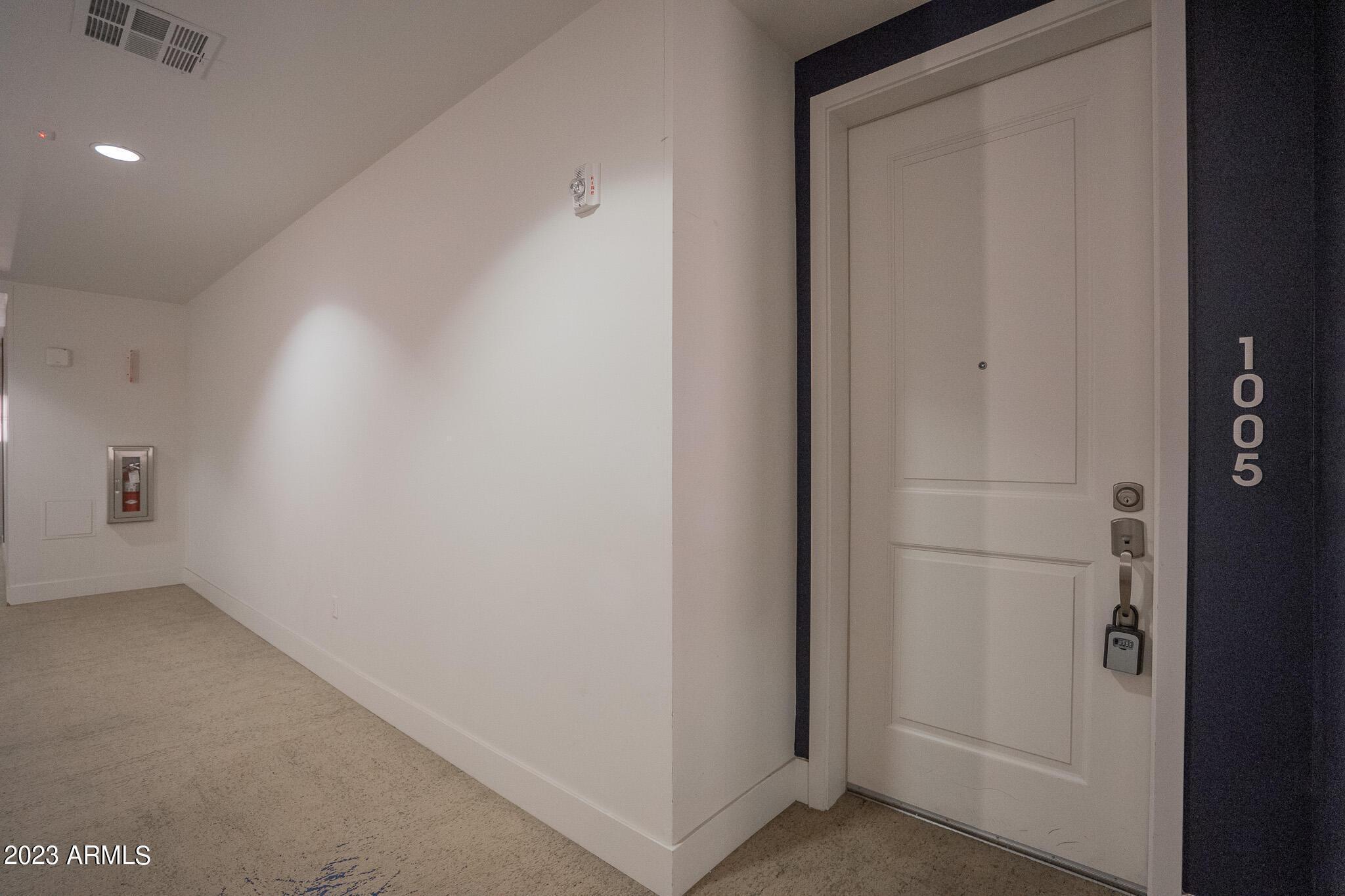 7300 E Earll Drive Unit 1005, Scottsdale, AZ 85251