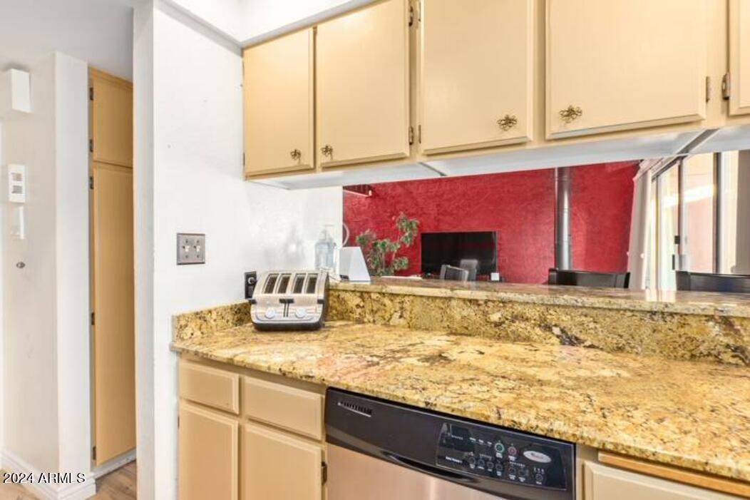 2615 E Campbell Avenue, Phoenix, AZ, 85016