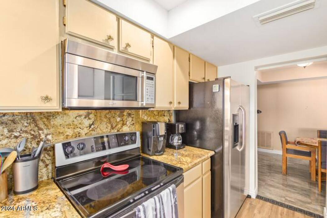 2615 E Campbell Avenue, Phoenix, AZ, 85016