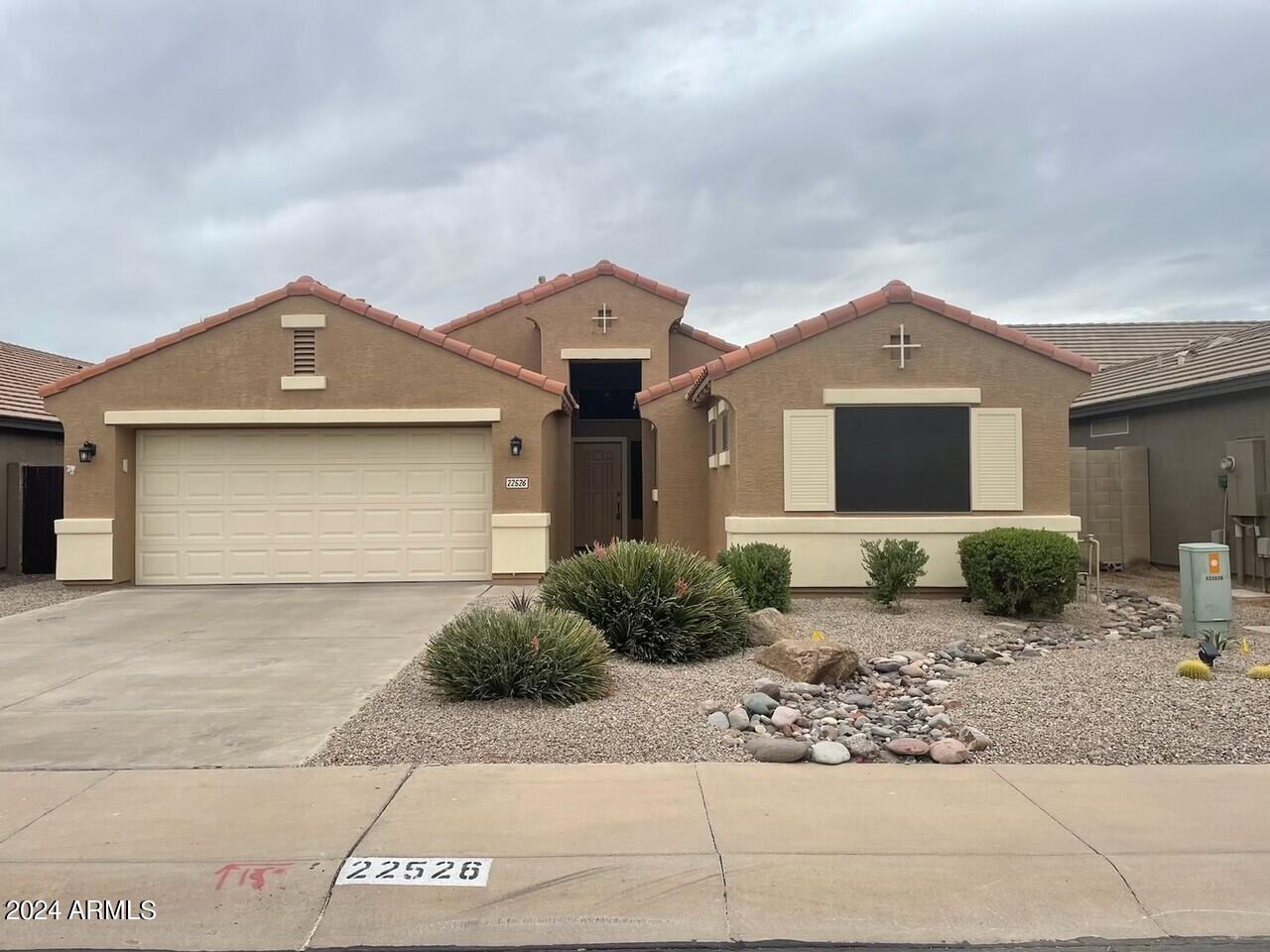 22526 N Reinbold Drive, Maricopa, AZ 85138