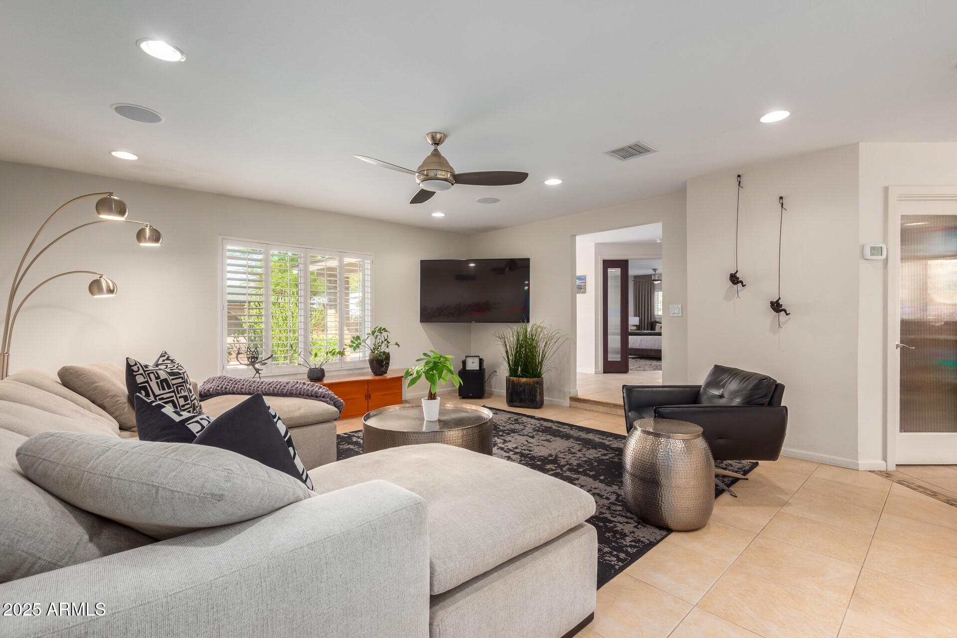 2909 E Las Rocas Drive, Phoenix, AZ, 85028