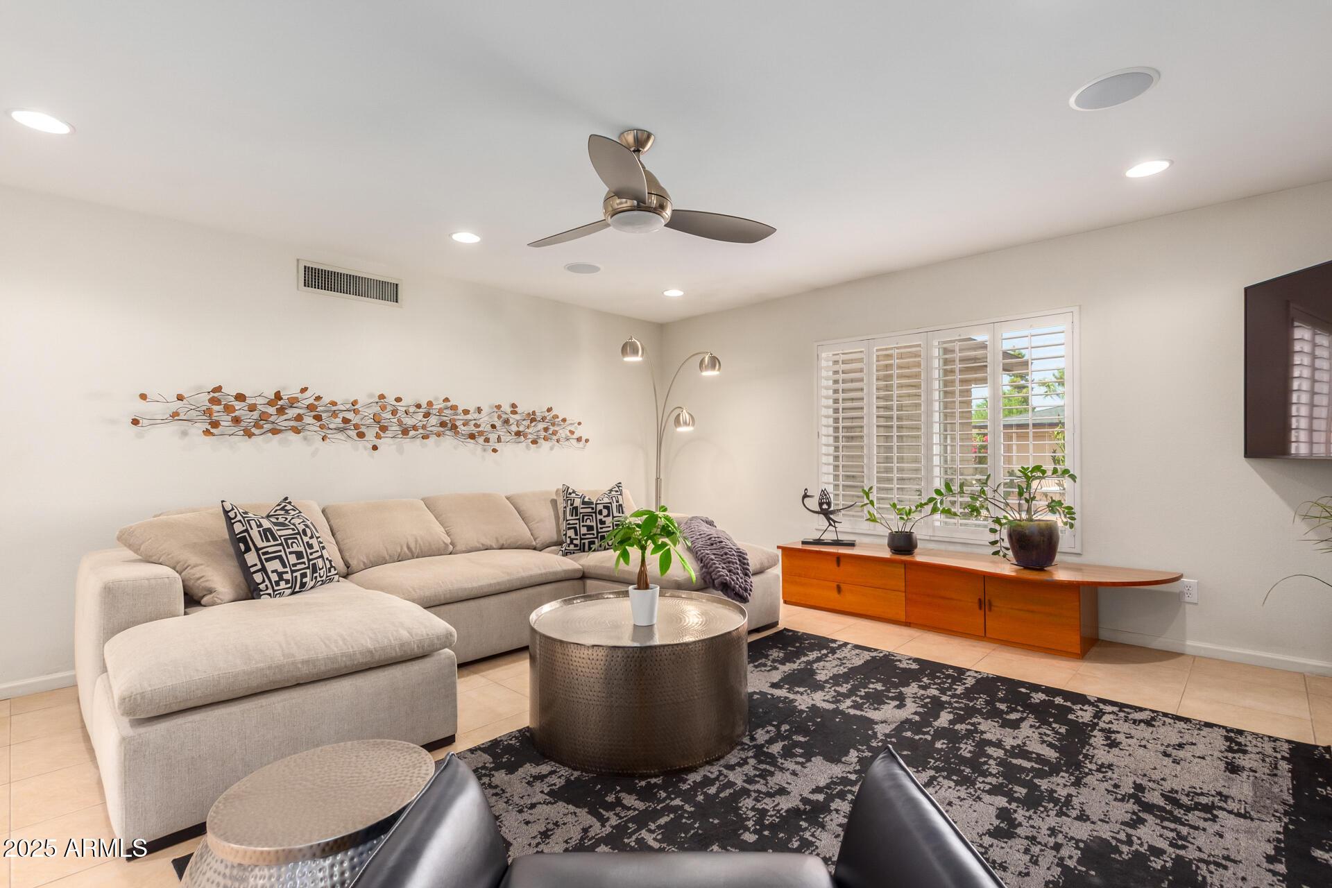 2909 E Las Rocas Drive, Phoenix, AZ, 85028