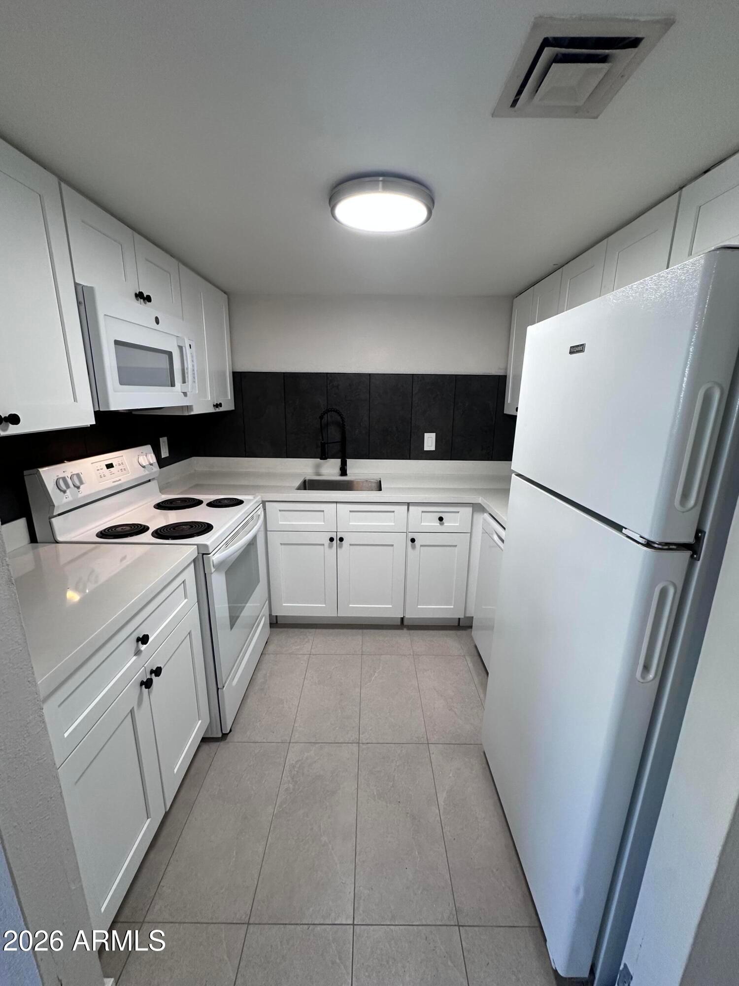 2690 N 43rd Avenue UNIT Apt C, Phoenix, AZ, 85009