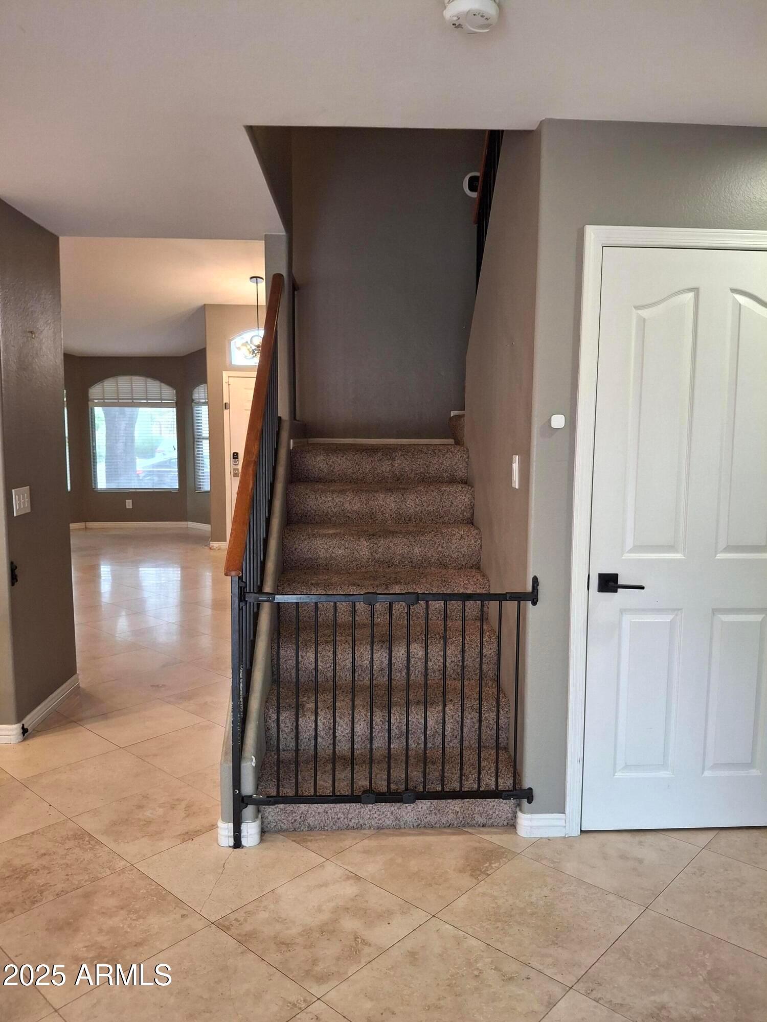 4520 E Mossman Road, Phoenix, AZ 85050