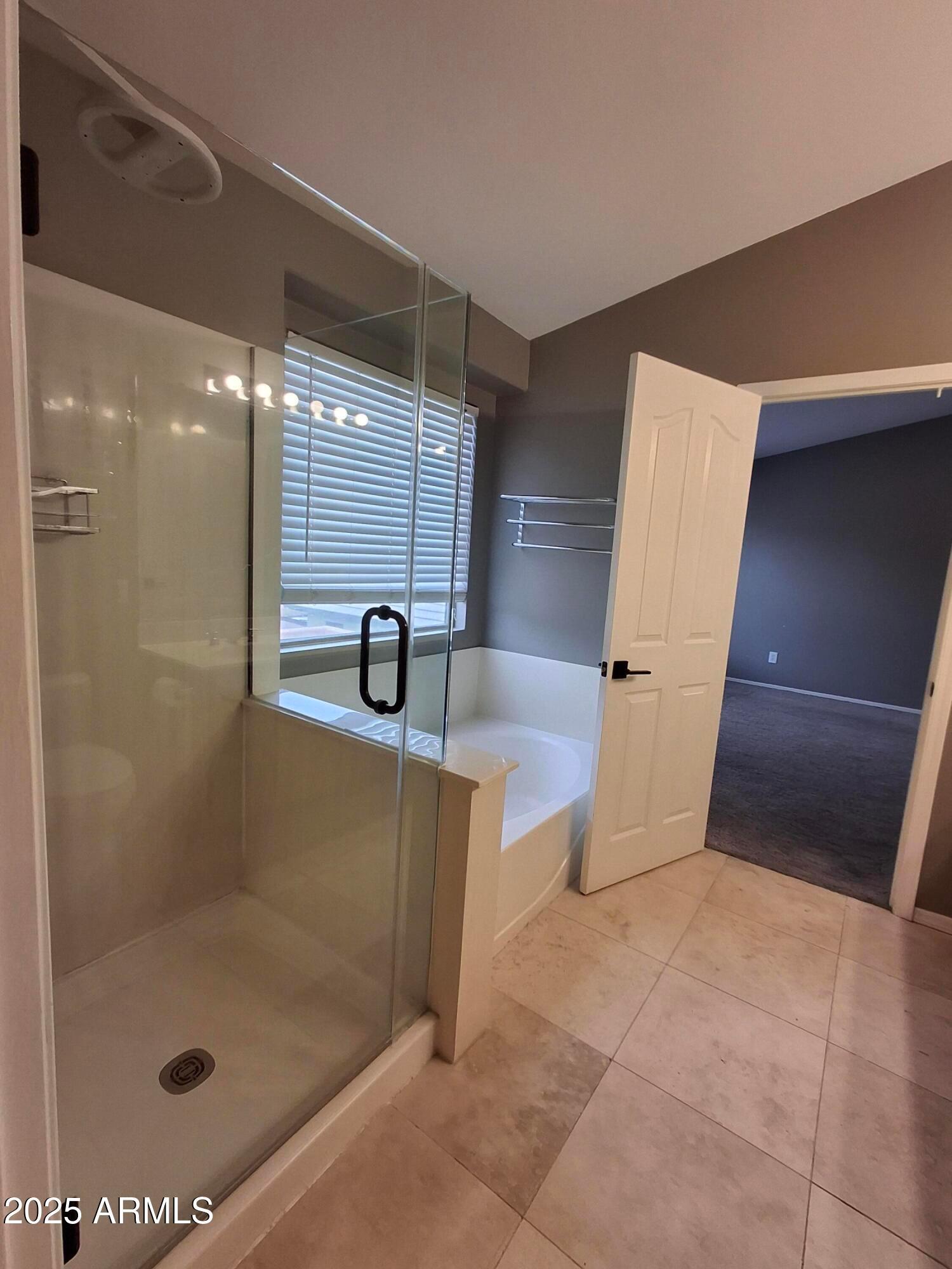 4520 E Mossman Road, Phoenix, AZ 85050