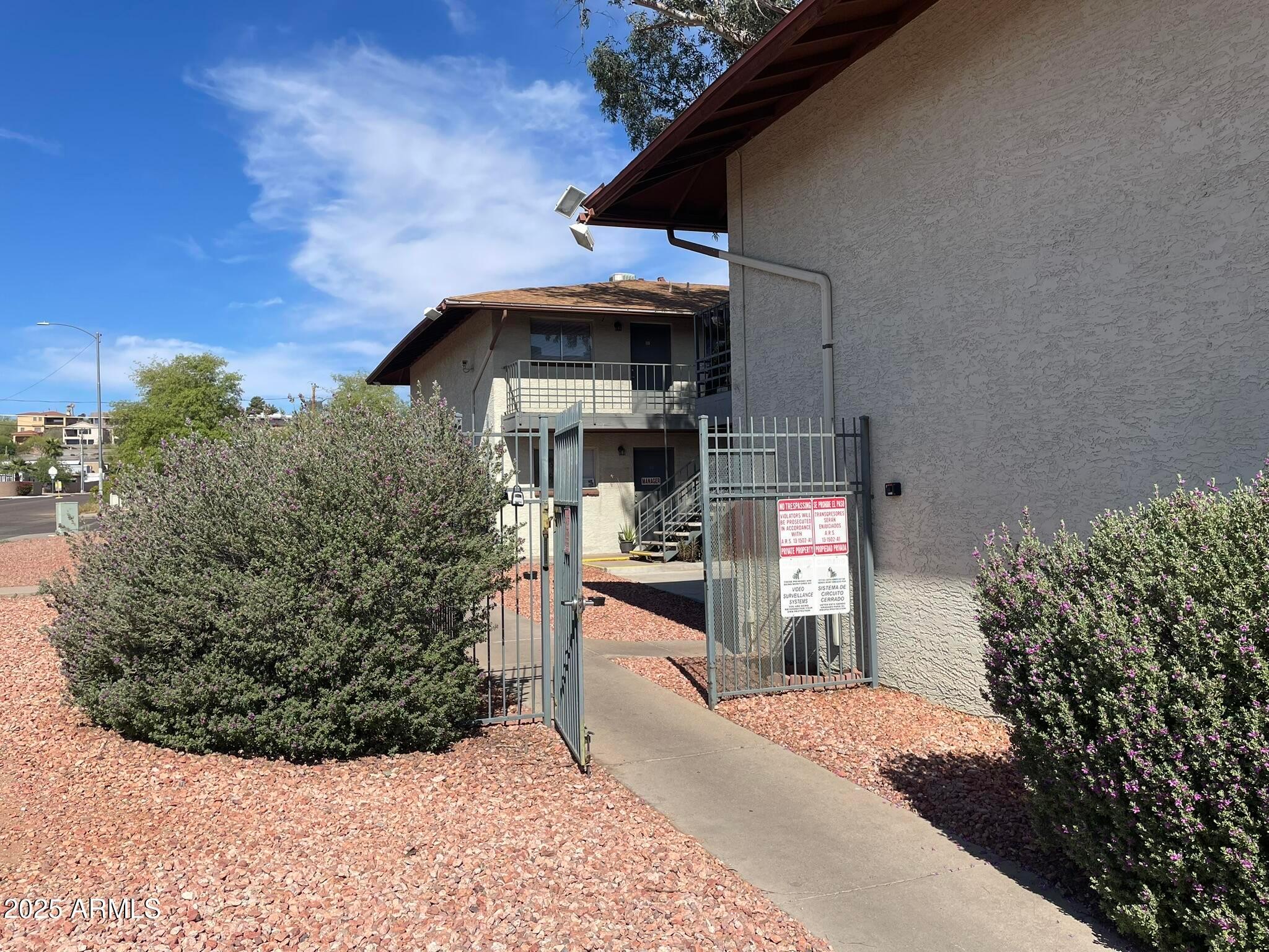2002 E Sweetwater Avenue UNIT 202,209, Phoenix, AZ, 85022