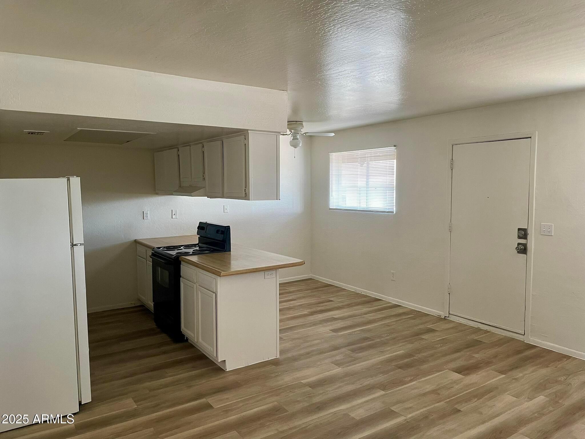 2002 E Sweetwater Avenue UNIT 202,209, Phoenix, AZ, 85022