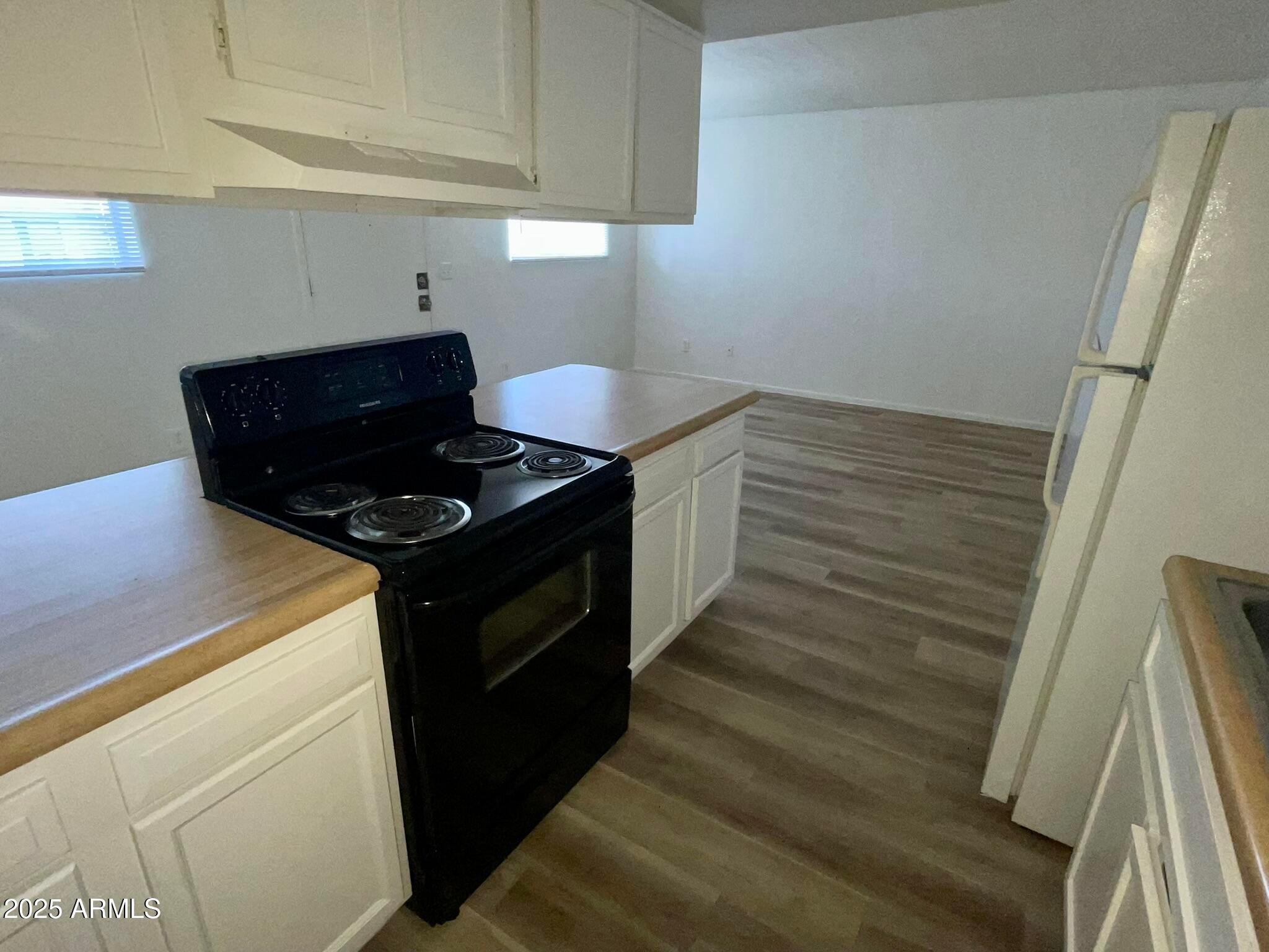 2002 E Sweetwater Avenue UNIT 202,209, Phoenix, AZ, 85022