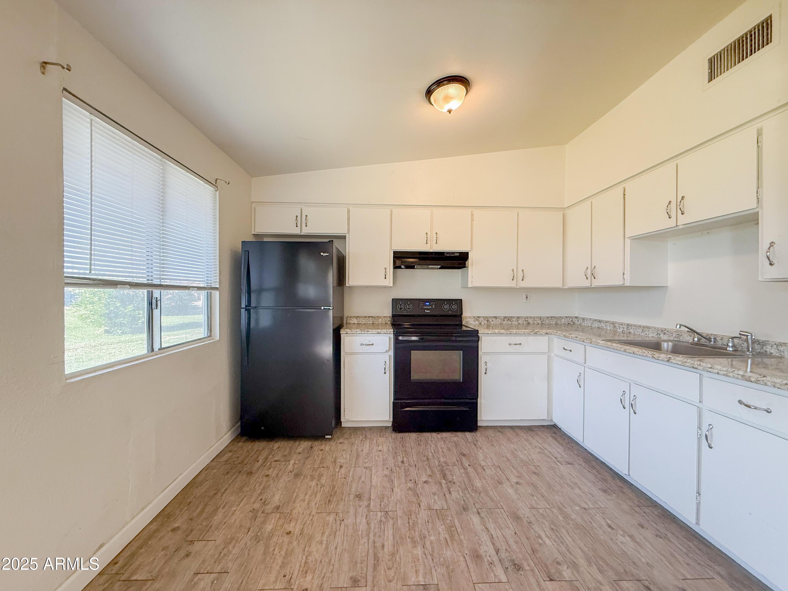 2123 W Devonshire Avenue UNIT 15, Phoenix, AZ, 85015