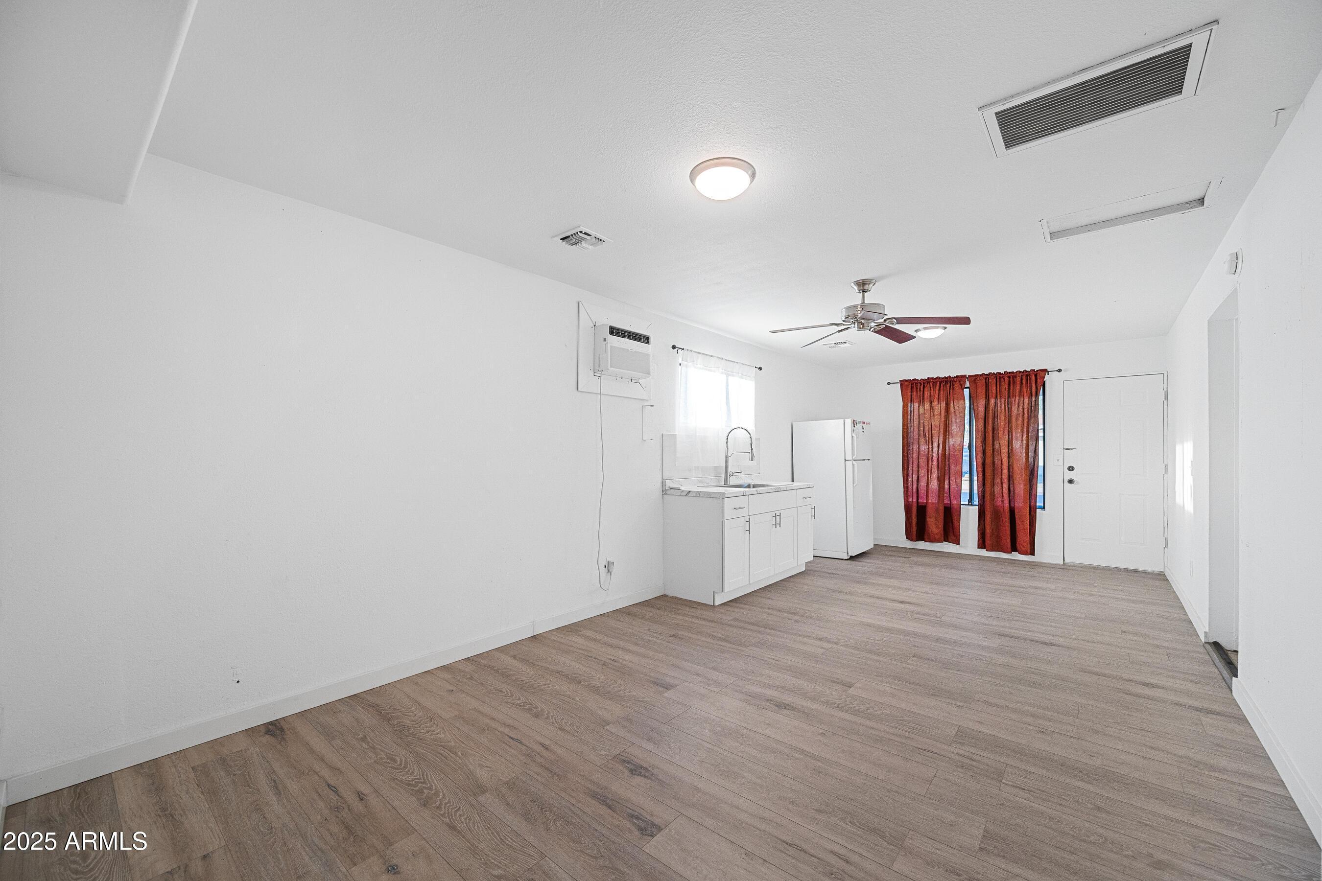 2057 E 10th Street, Tempe, AZ, 85281