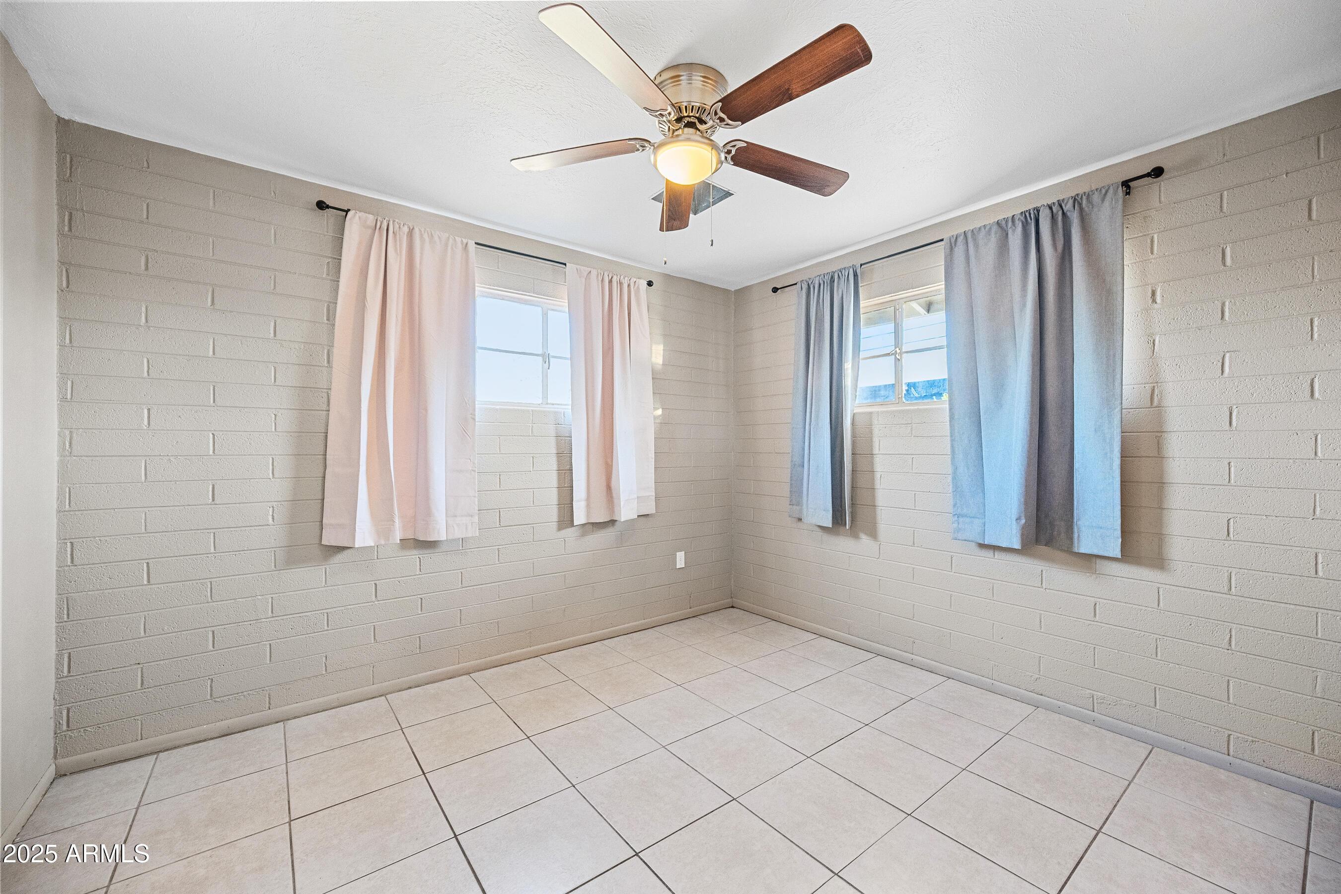 2057 E 10th Street, Tempe, AZ, 85281