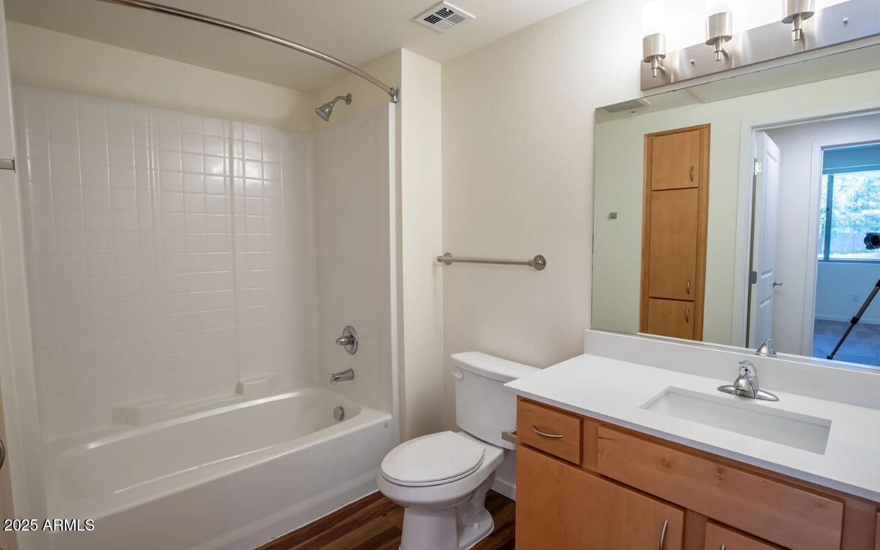 2050 W Southern Avenue 3, Phoenix, AZ 85041