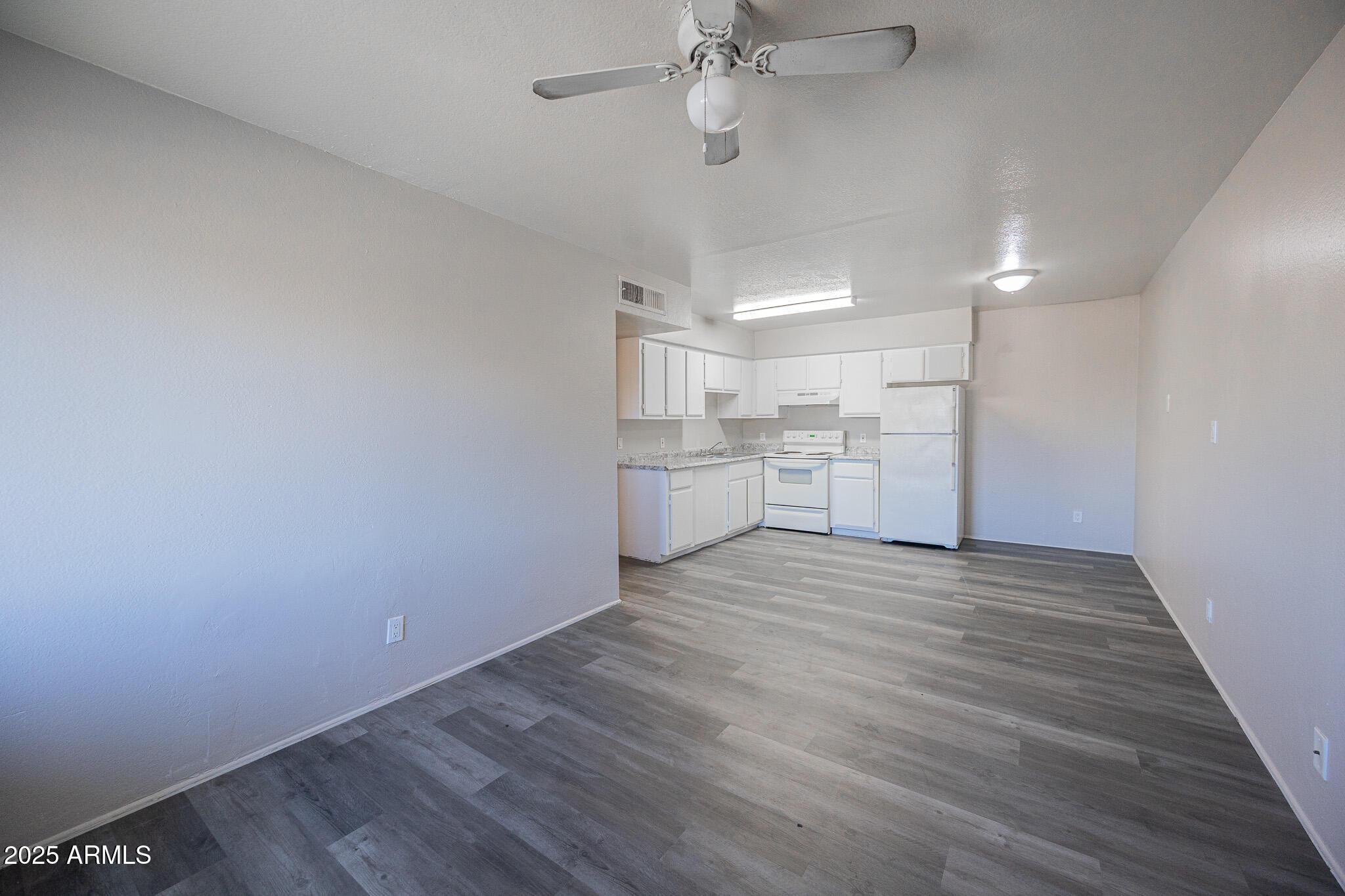 1703 W Mountain View Road UNIT 14, Phoenix, AZ, 85021