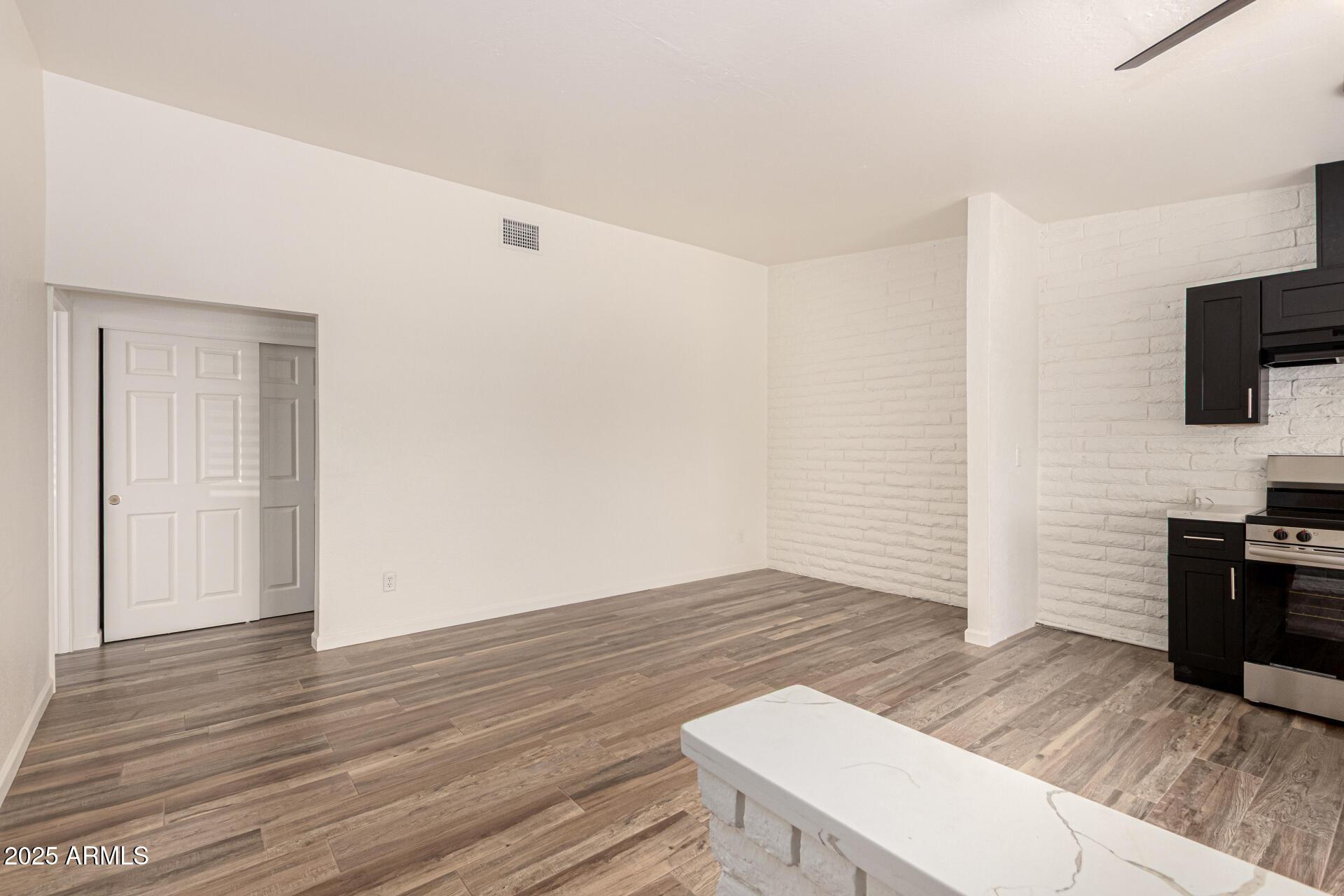 5926 W Rose Lane UNIT Apt A, Glendale, AZ, 85301