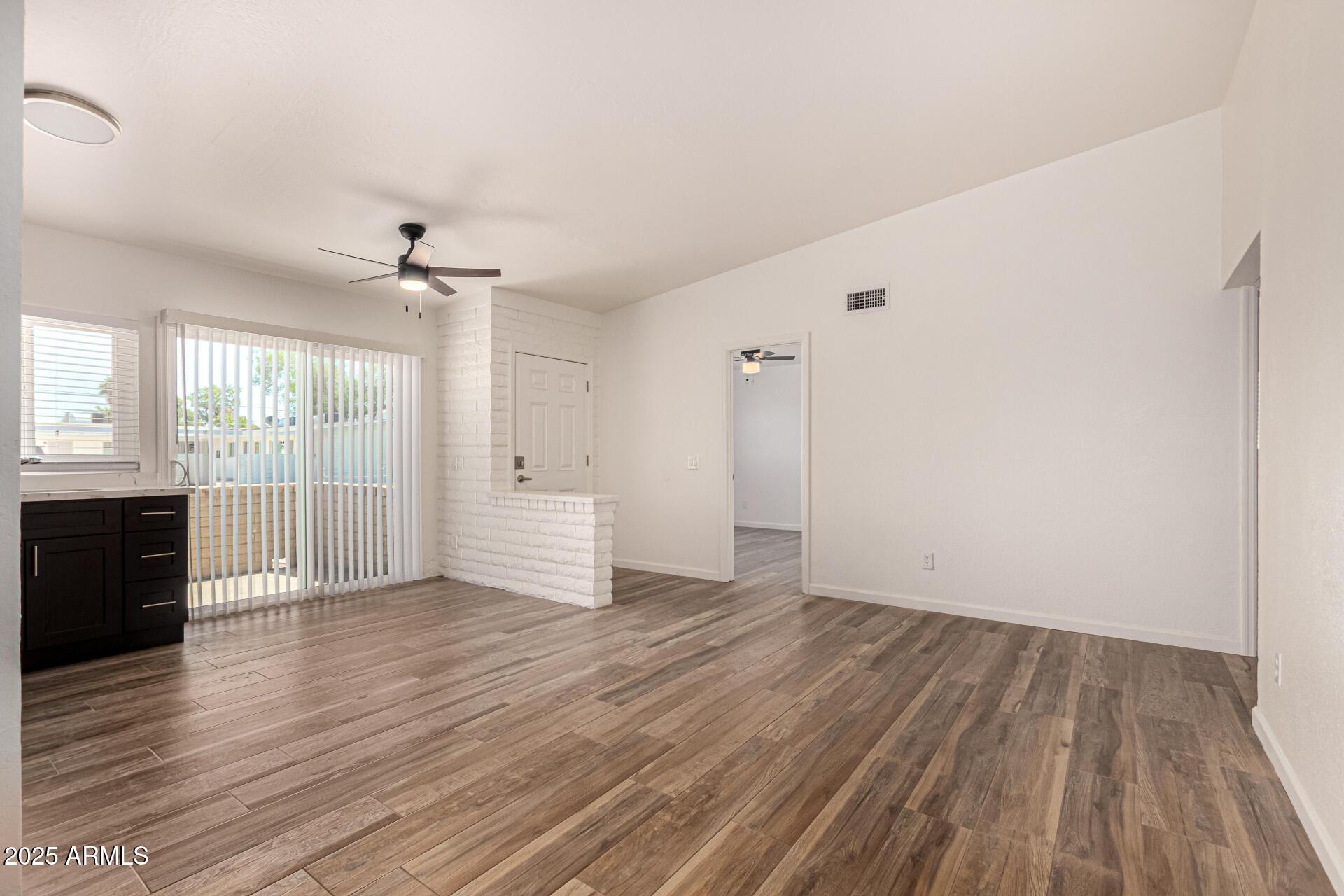 5926 W Rose Lane UNIT Apt A, Glendale, AZ, 85301