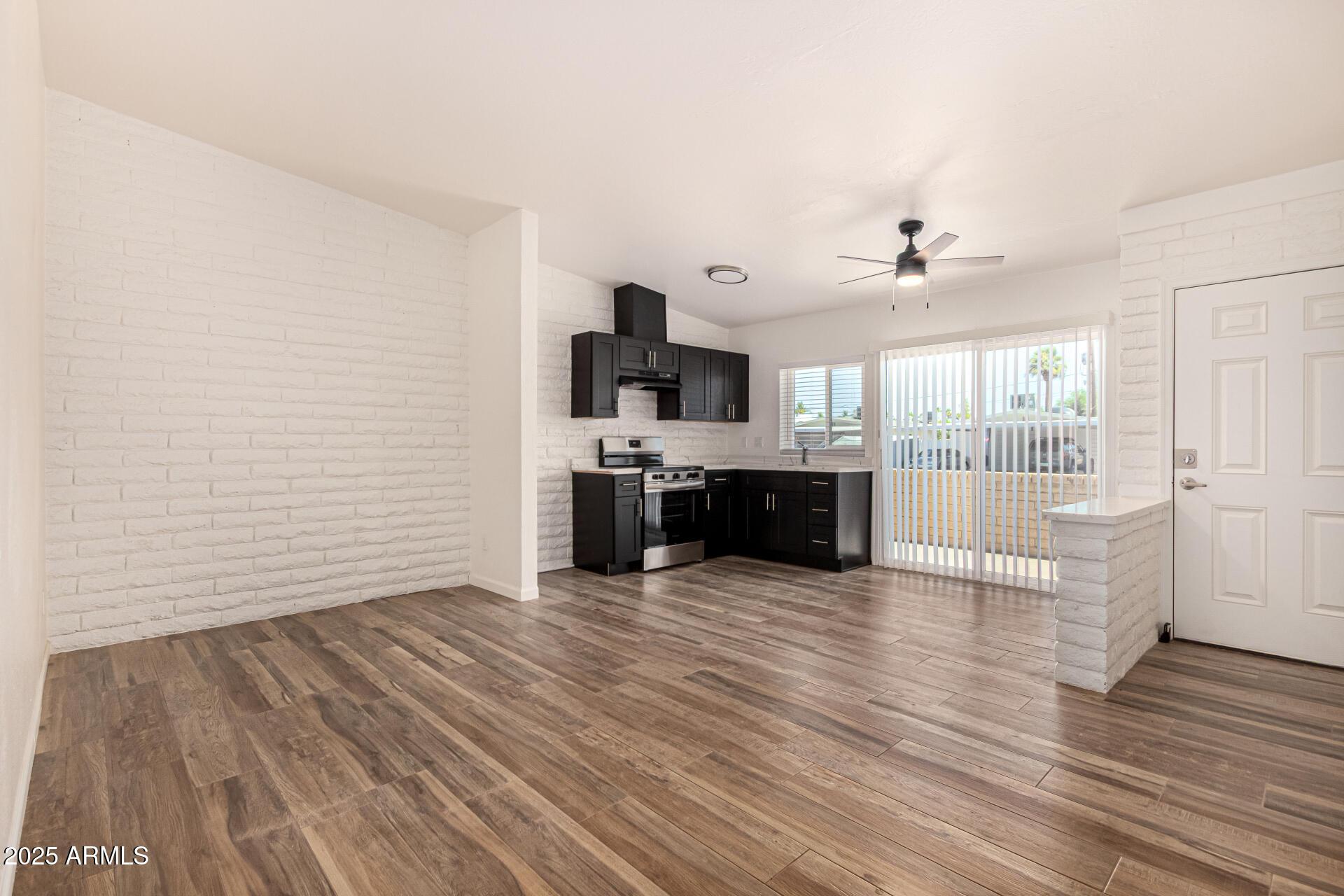 5926 W Rose Lane UNIT Apt A, Glendale, AZ, 85301