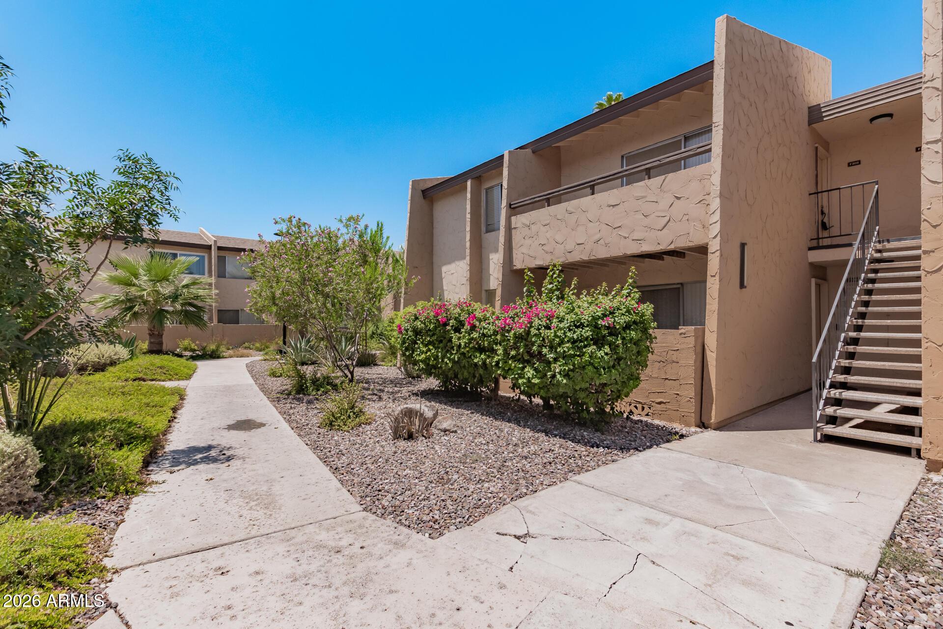 8055 E Thomas Road UNIT F202, Scottsdale, AZ, 85251