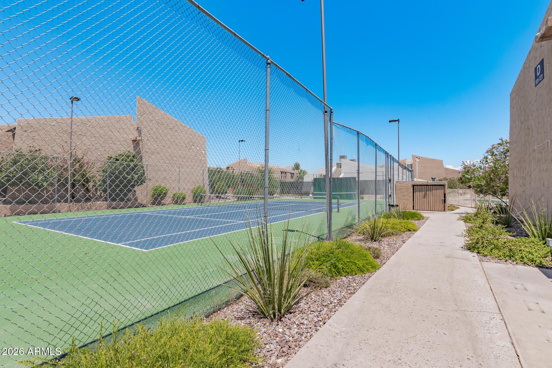 8055 E Thomas Road UNIT F202, Scottsdale, AZ, 85251