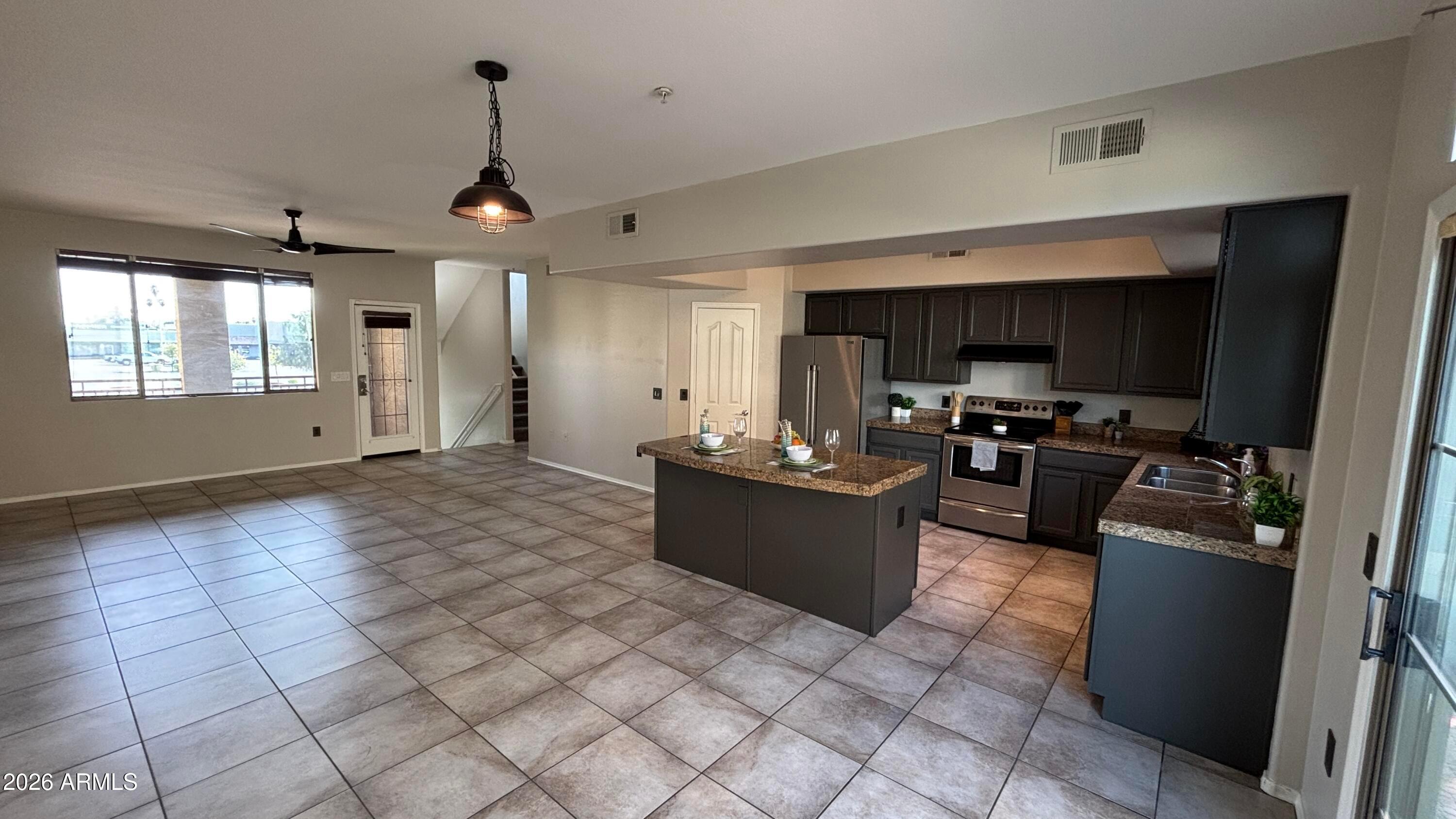 3250 W Greenway Road UNIT 104, Phoenix, AZ, 85053