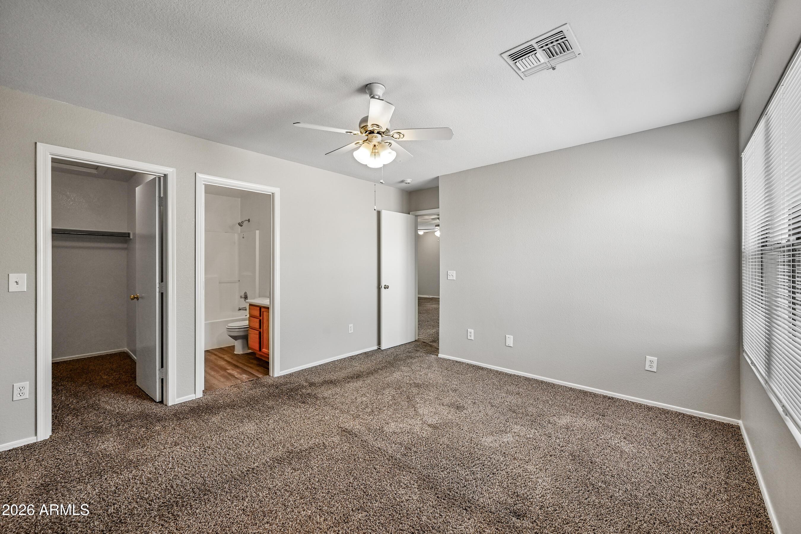 Gilbert, AZ, 85296