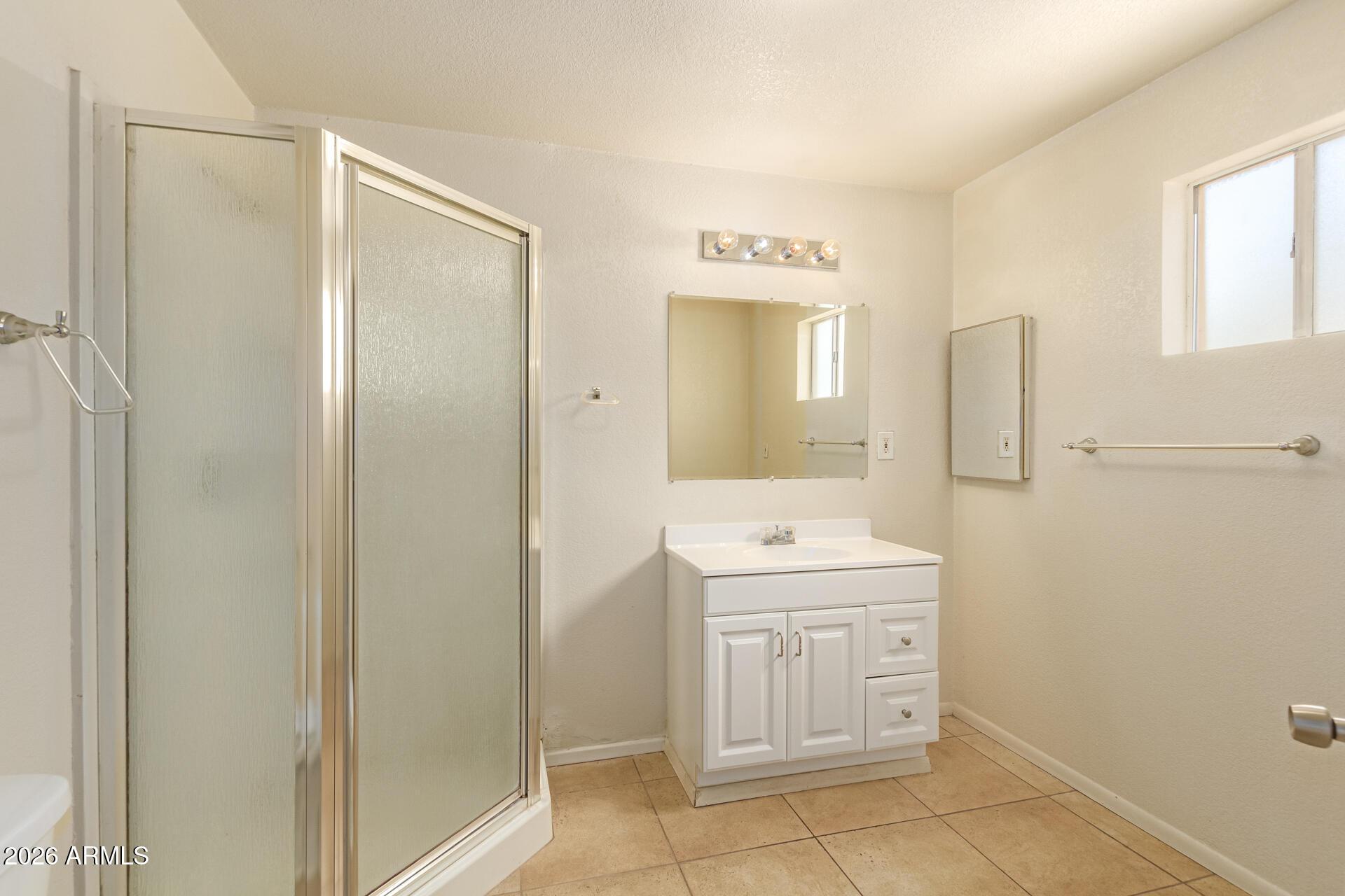 550 W 19th Street, Tempe, AZ 85281