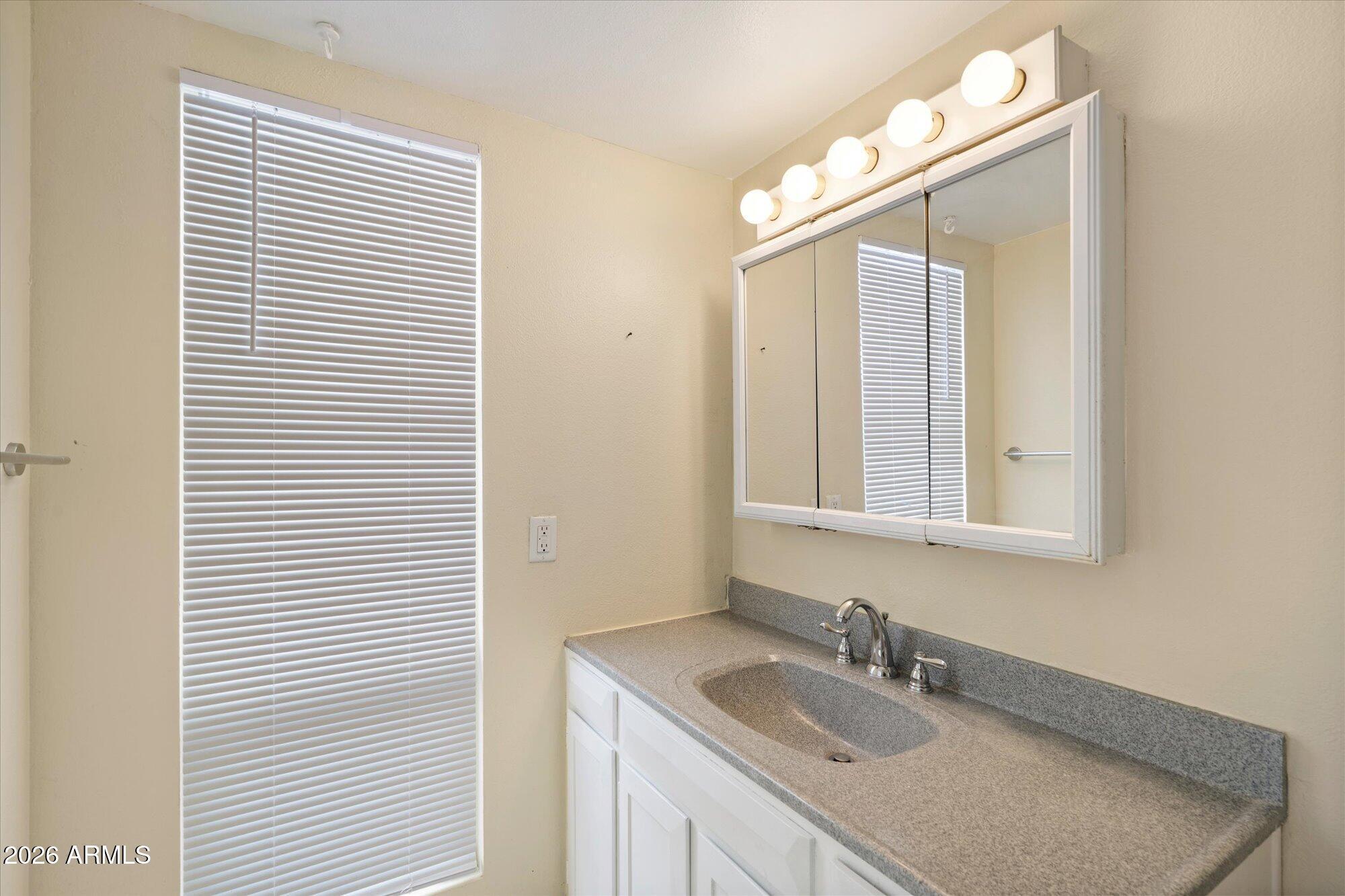 8037 N 40th Avenue, Phoenix, AZ, 85051