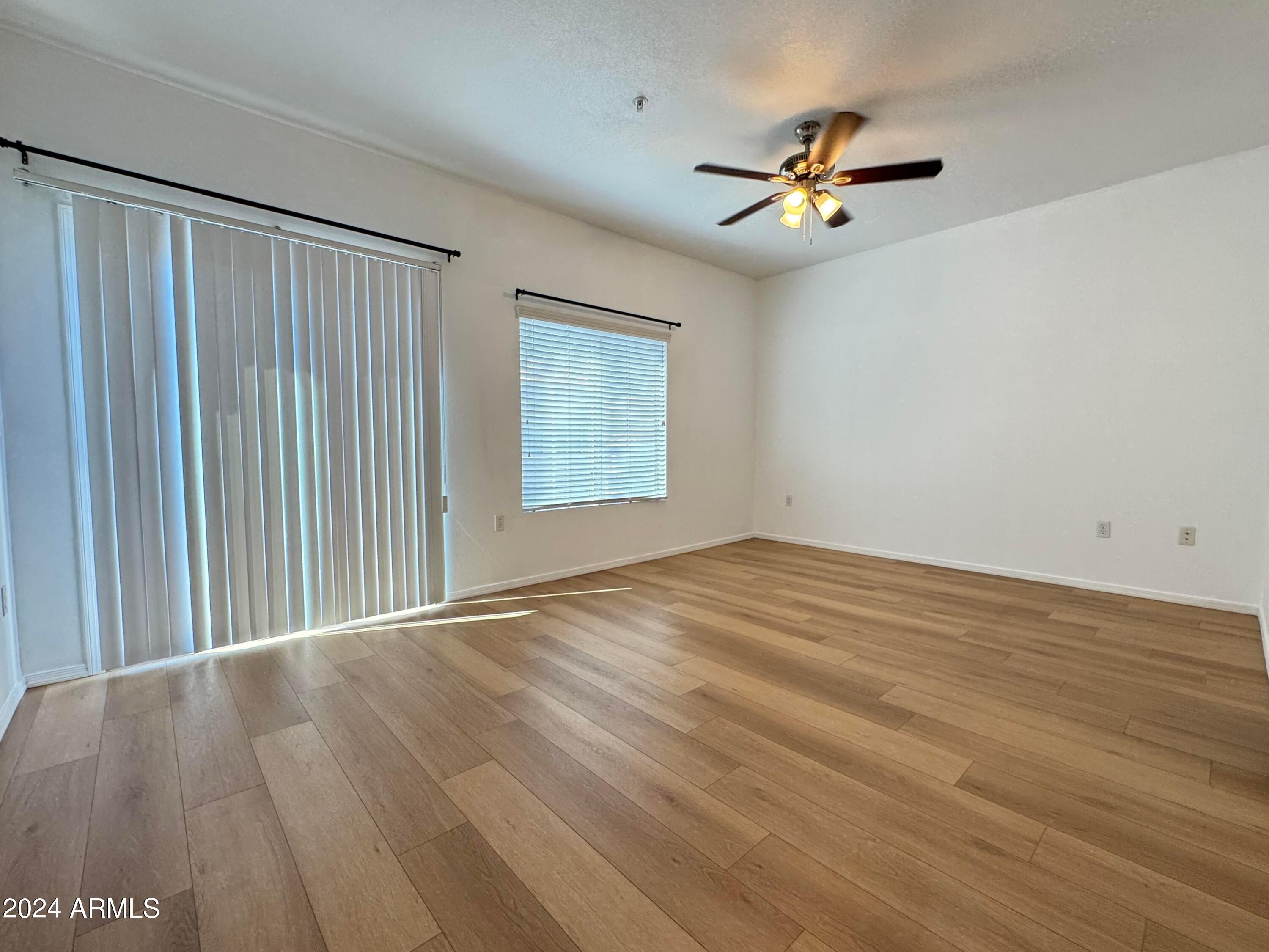  UNIT 1311, Phoenix, AZ, 85085
