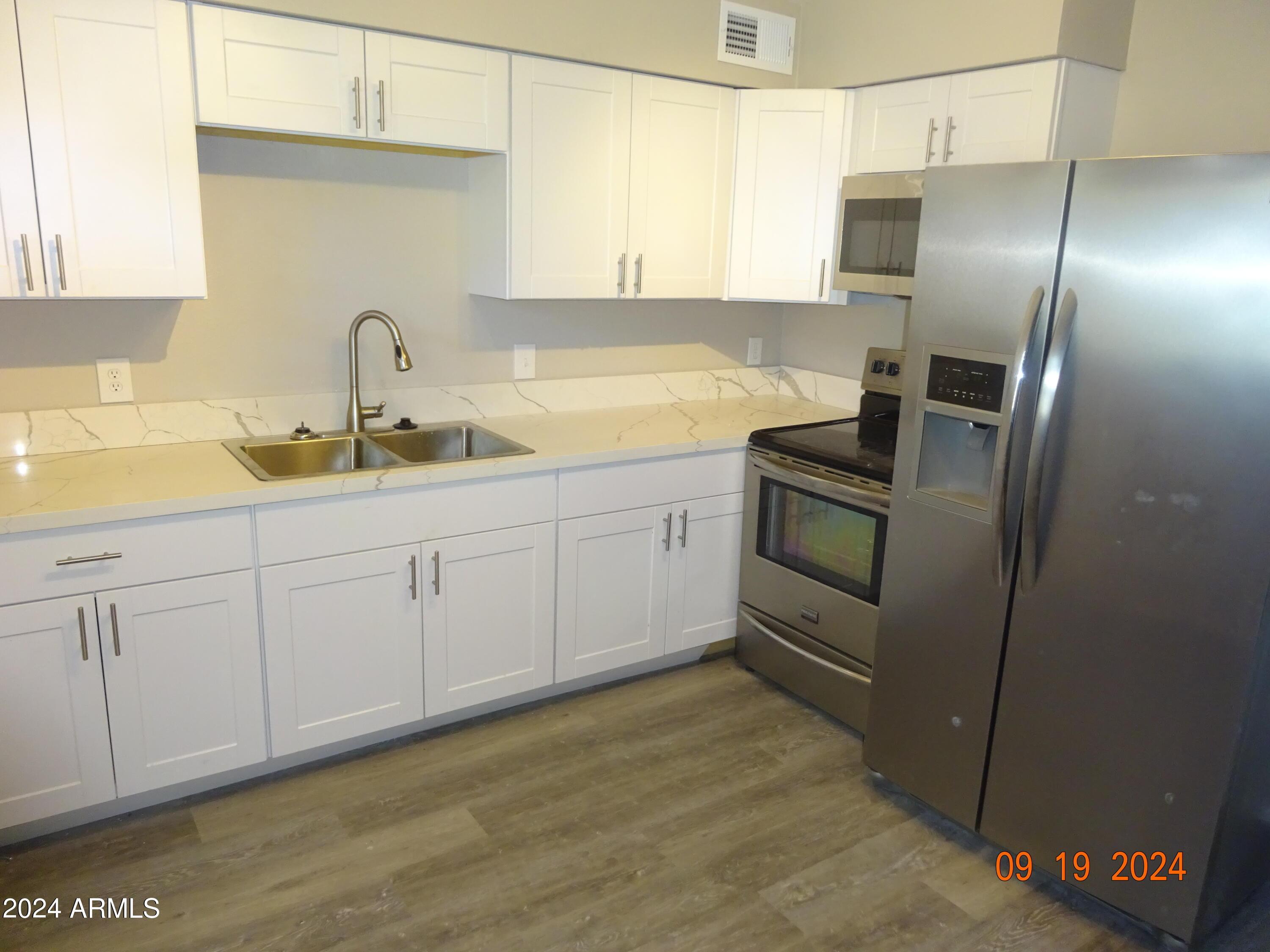 341 E Vogel Avenue UNIT Apt 2, Phoenix, AZ, 85020