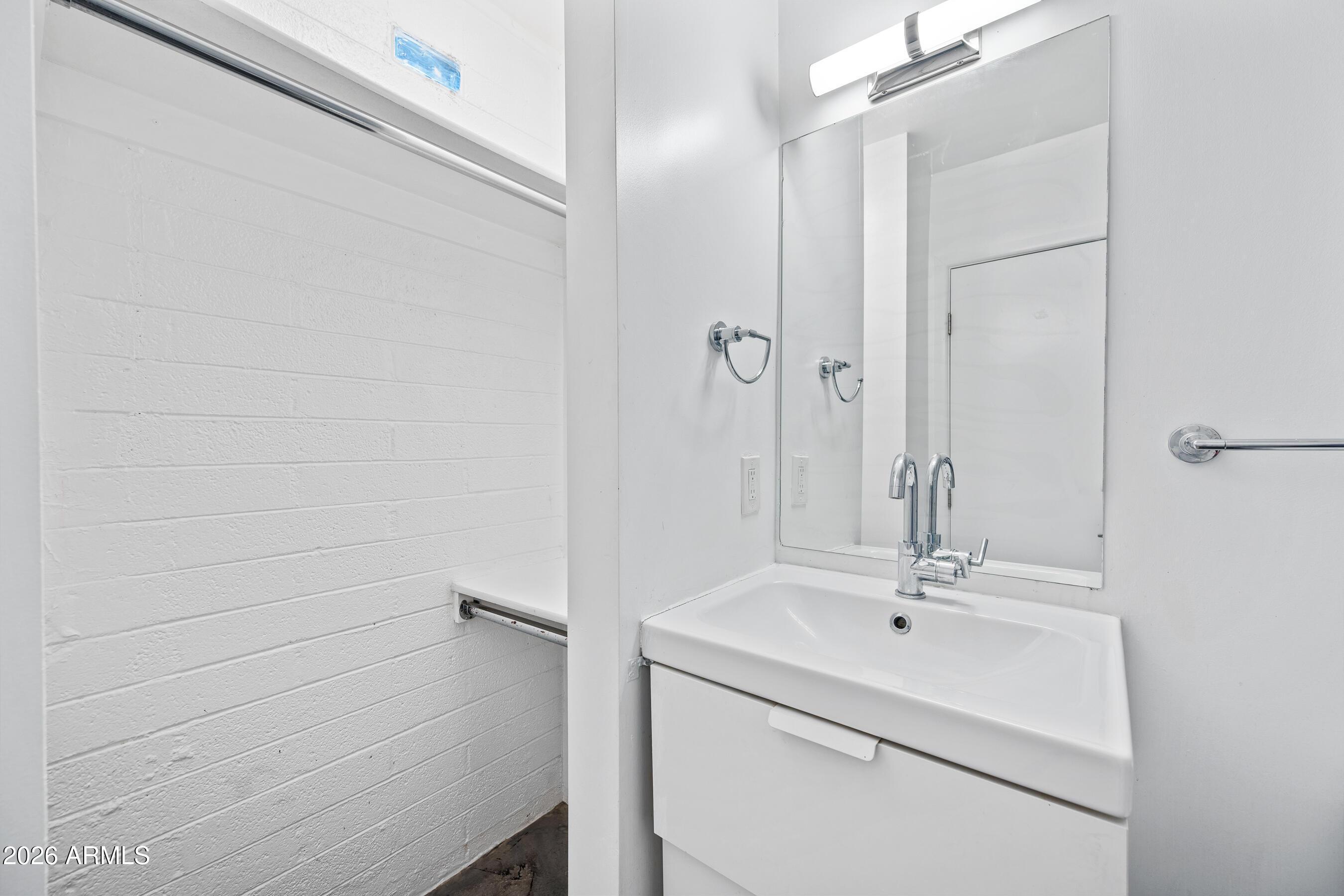  UNIT Apt 23, Phoenix, AZ, 85015