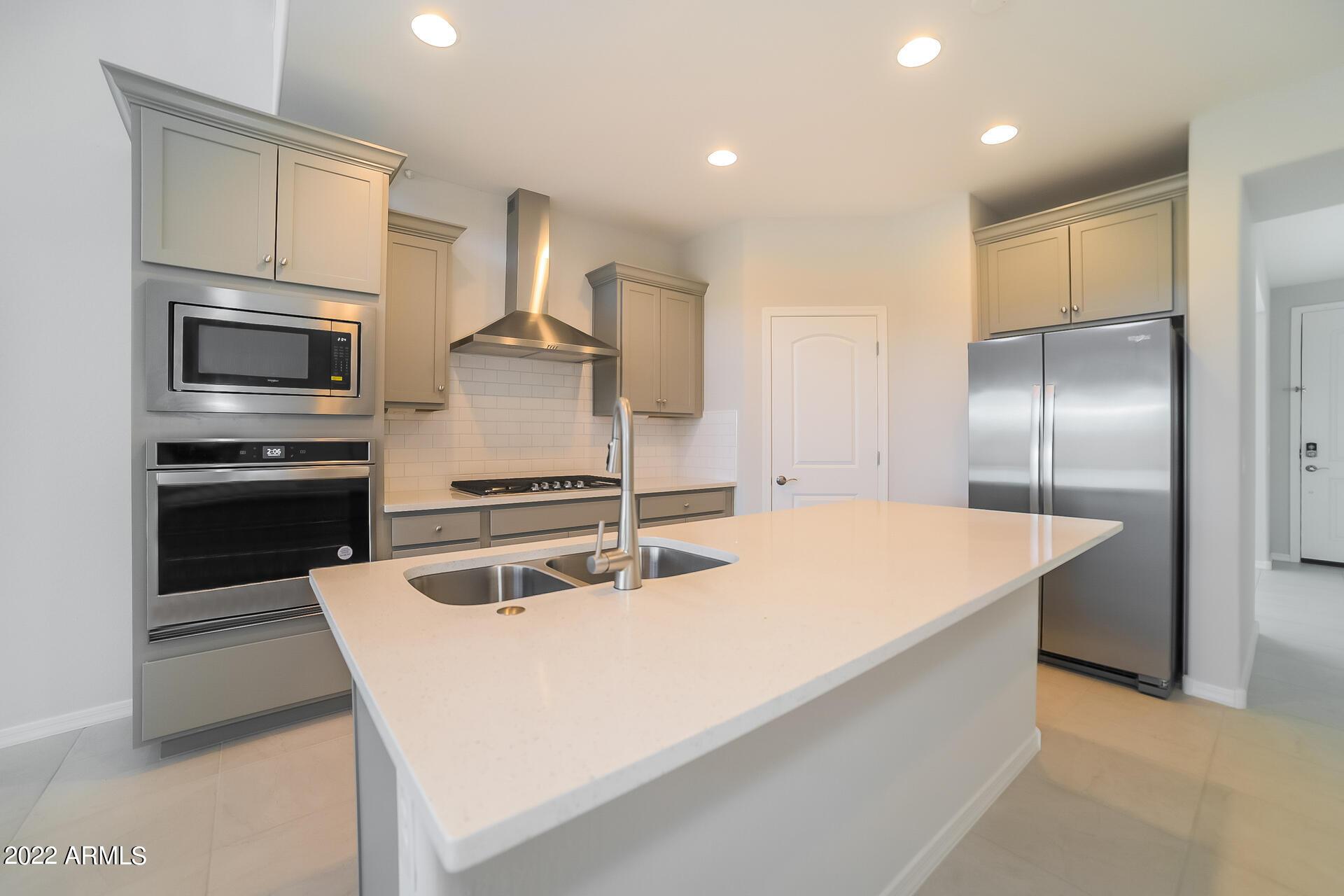 Litchfield Park, AZ, 85340