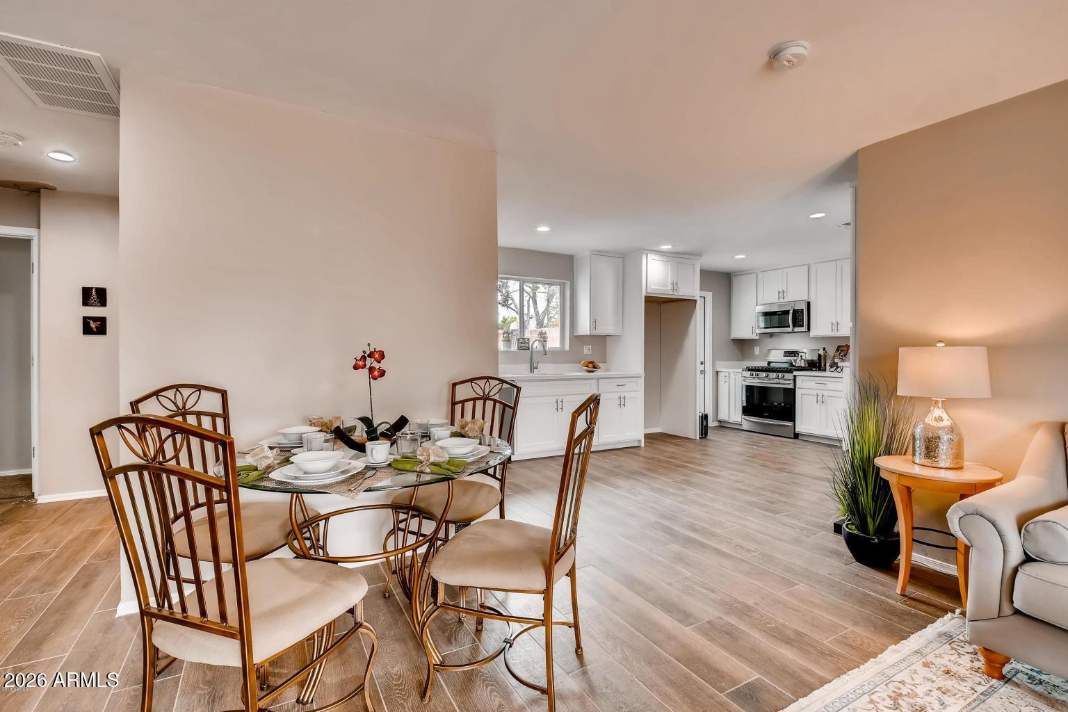 1806 E Don Carlos Avenue, Tempe, AZ, 85281