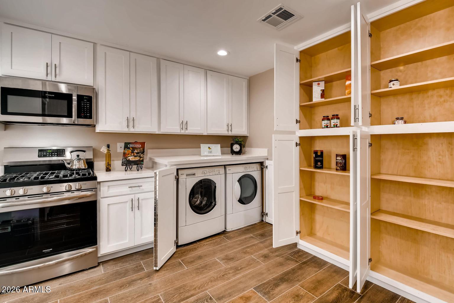 1806 E Don Carlos Avenue, Tempe, AZ, 85281