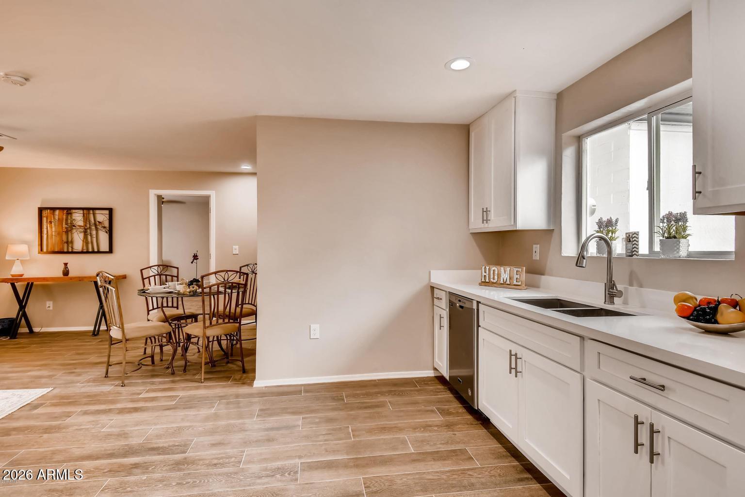 1806 E Don Carlos Avenue, Tempe, AZ, 85281