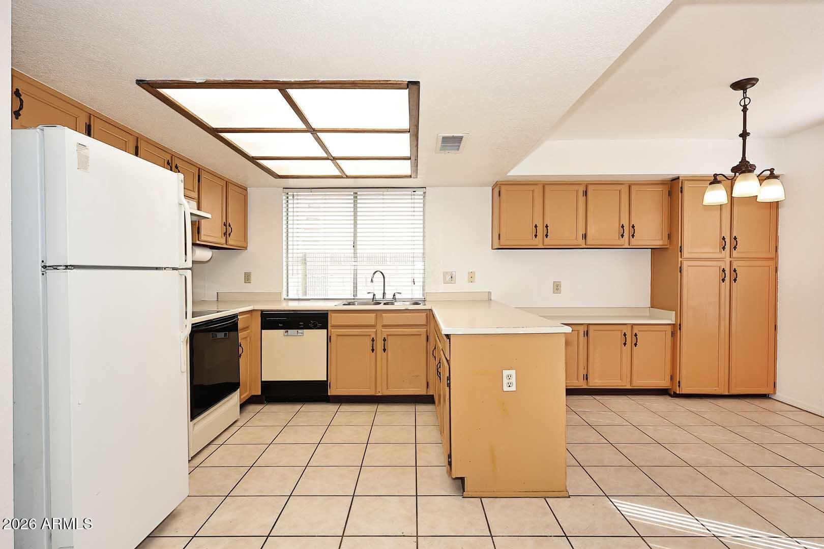 7827 W Jenan Drive, Peoria, AZ, 85345