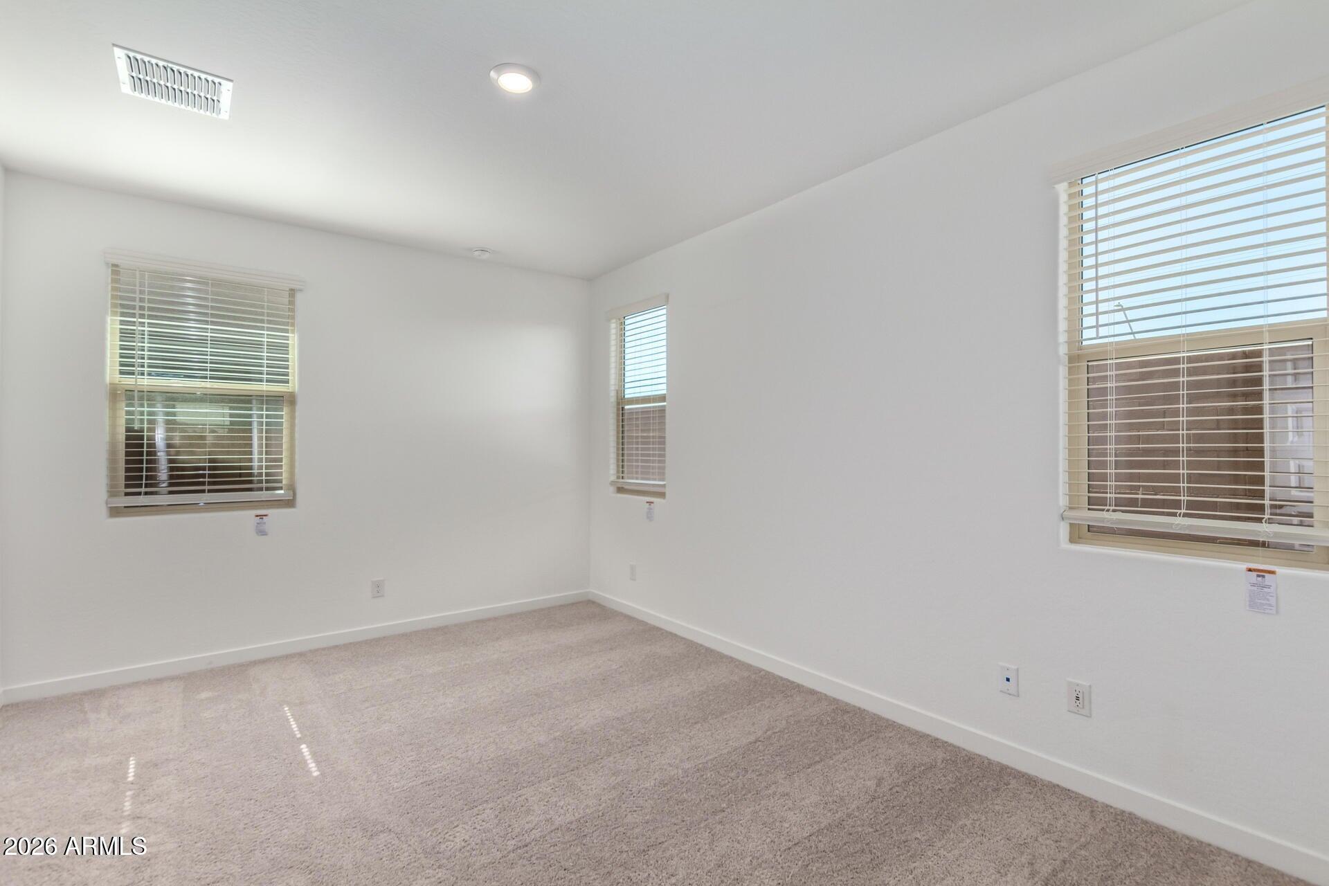 Glendale, AZ, 85305