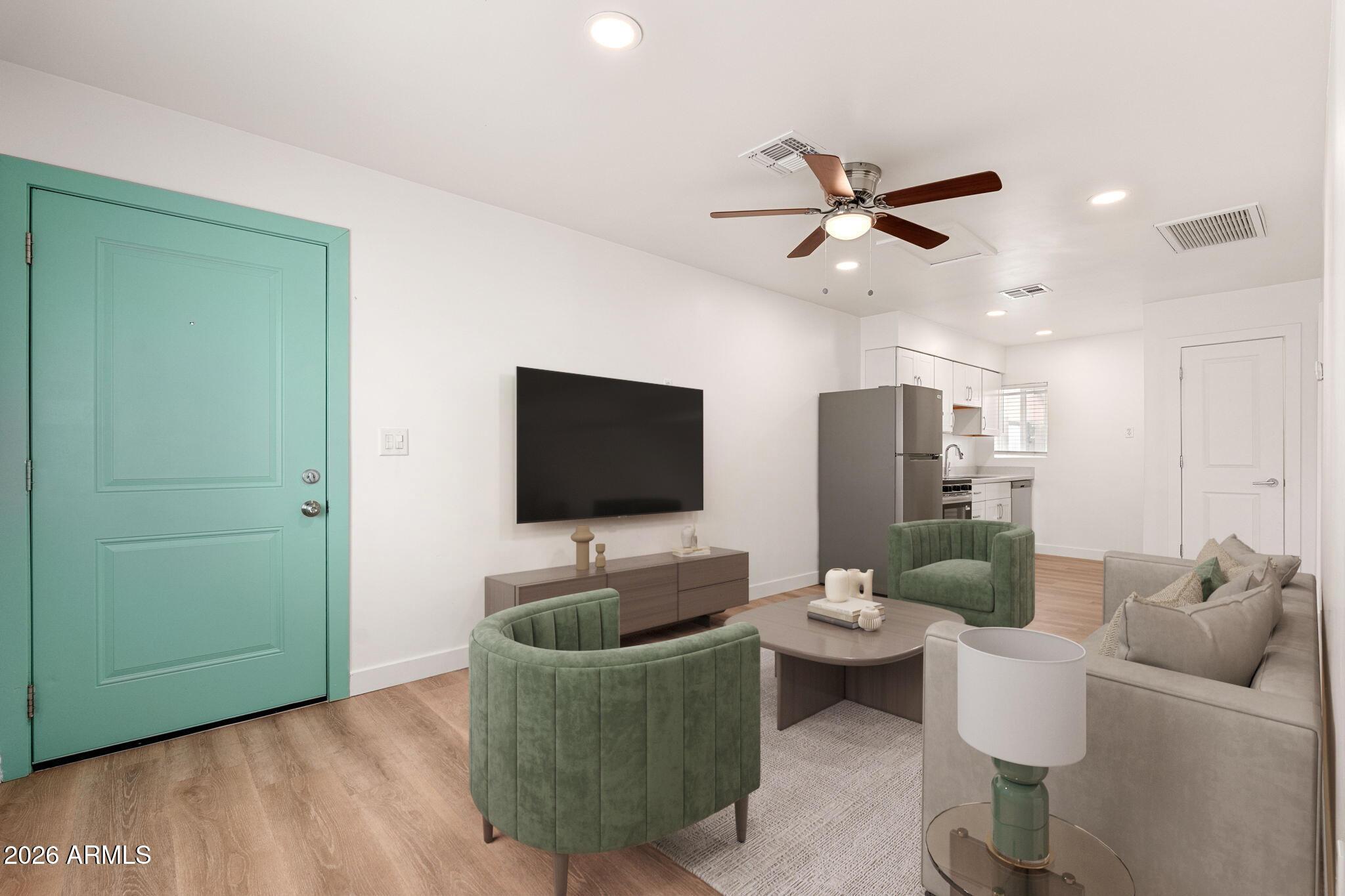  UNIT Apt 4, Phoenix, AZ, 85006