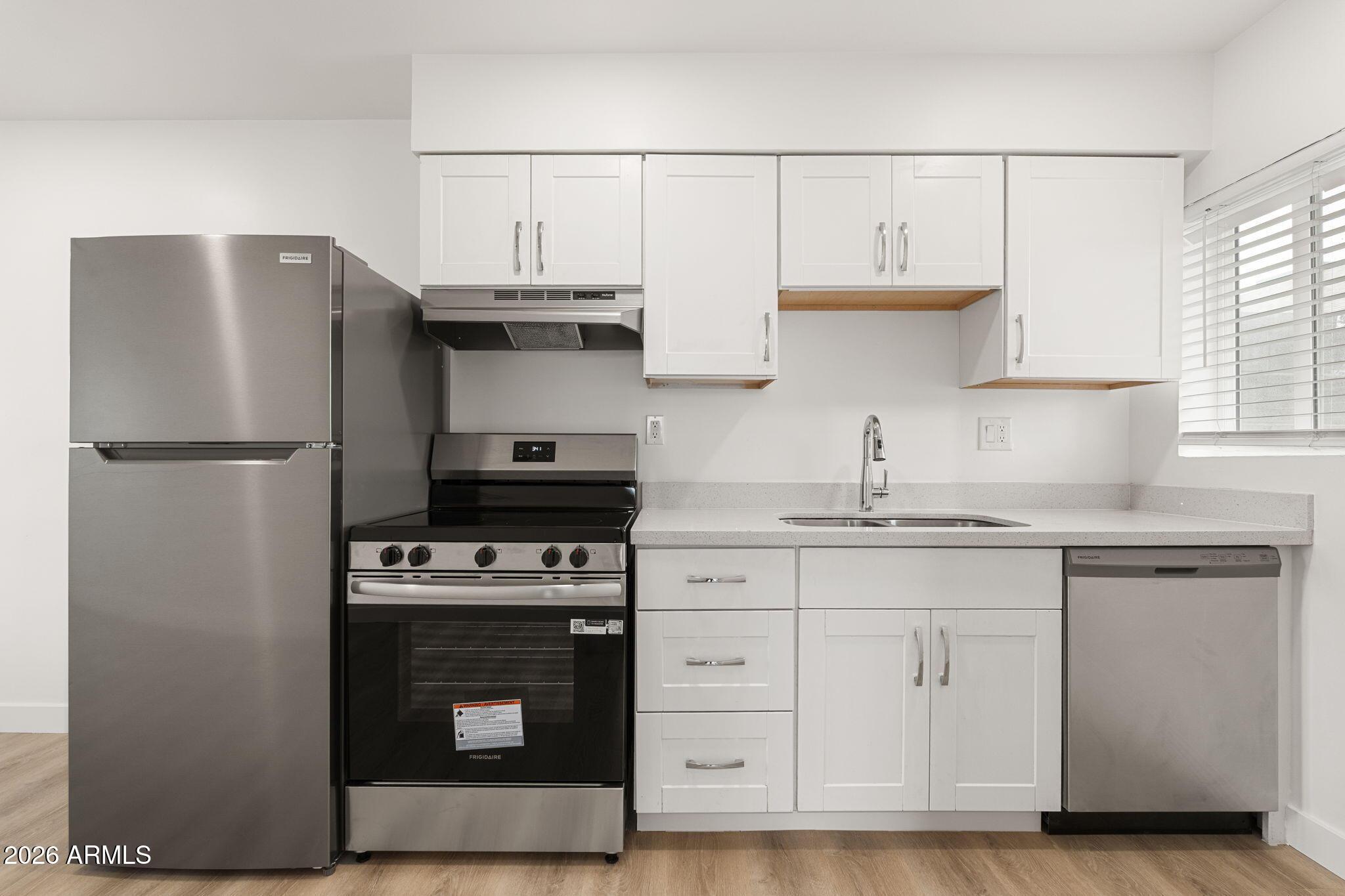  UNIT Apt 4, Phoenix, AZ, 85006