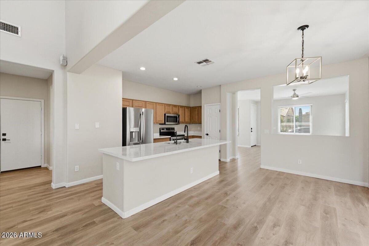 Cave Creek, AZ, 85331