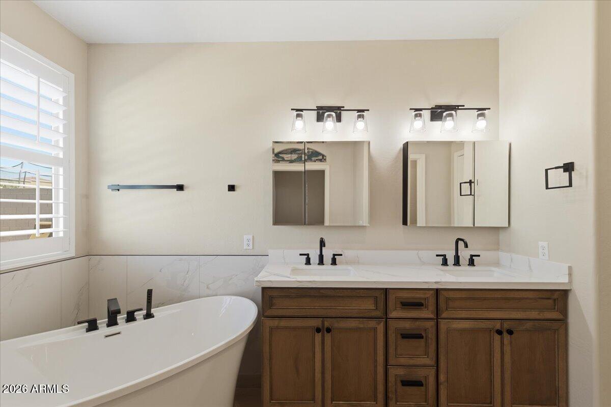 Cave Creek, AZ, 85331