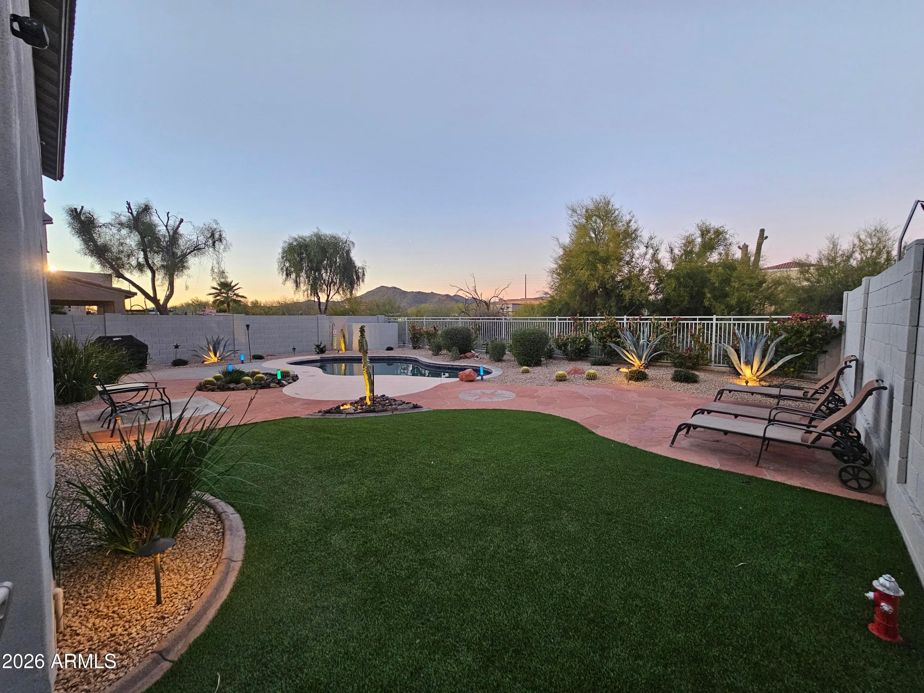 Cave Creek, AZ, 85331